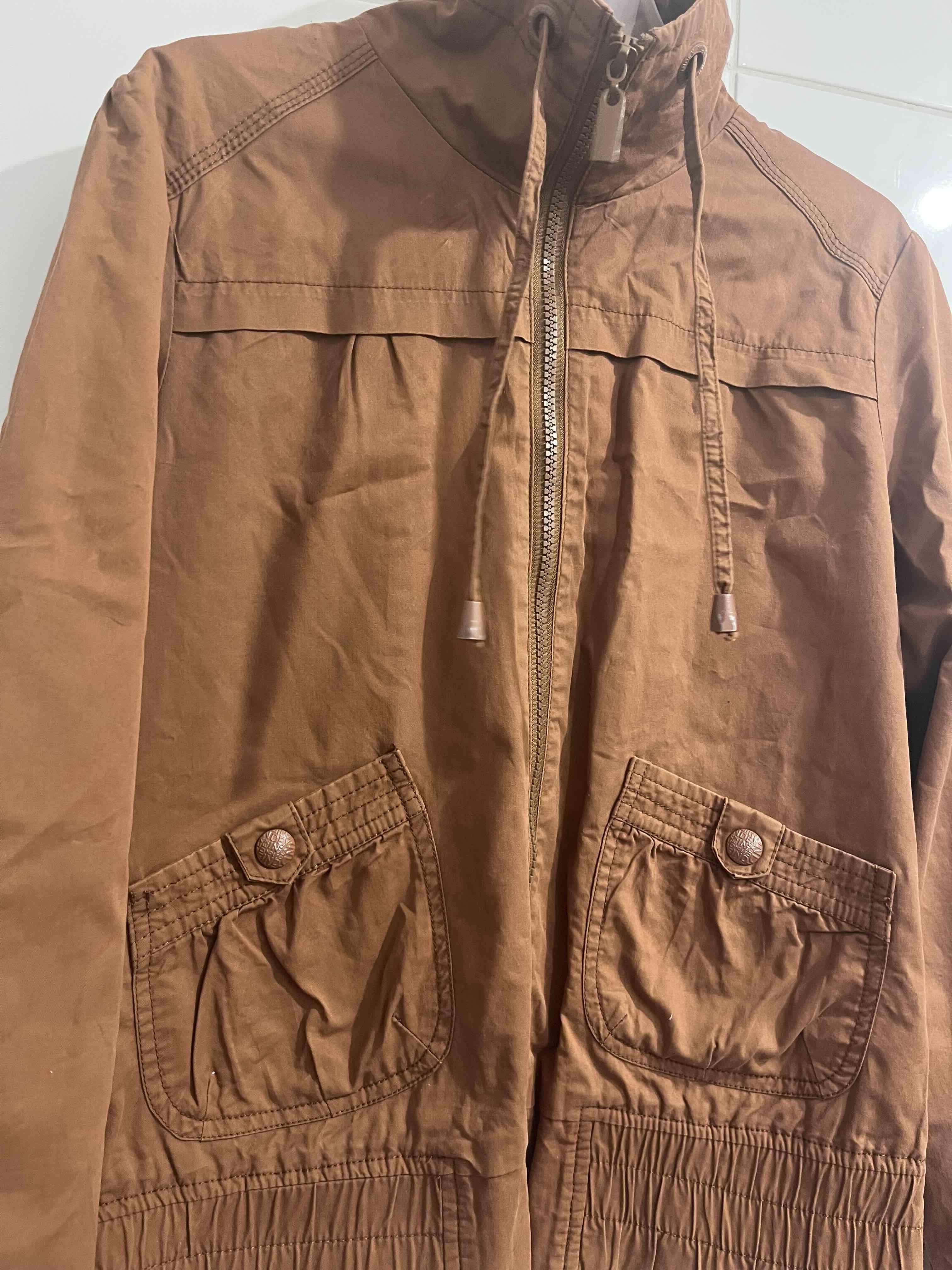 Chaqueta marrón con bolsillos - miniatura 2