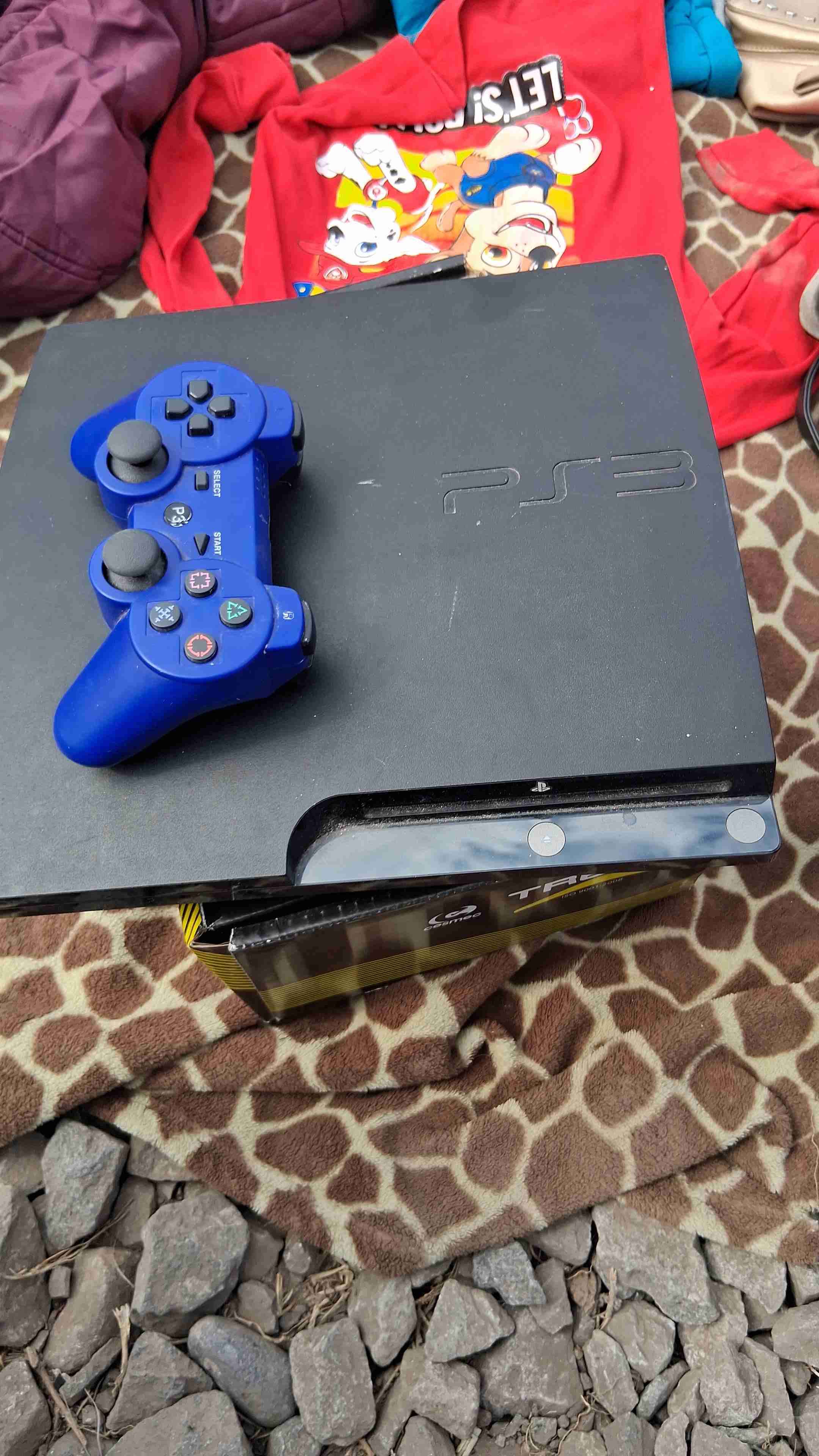 Consola PS3 con control azul
