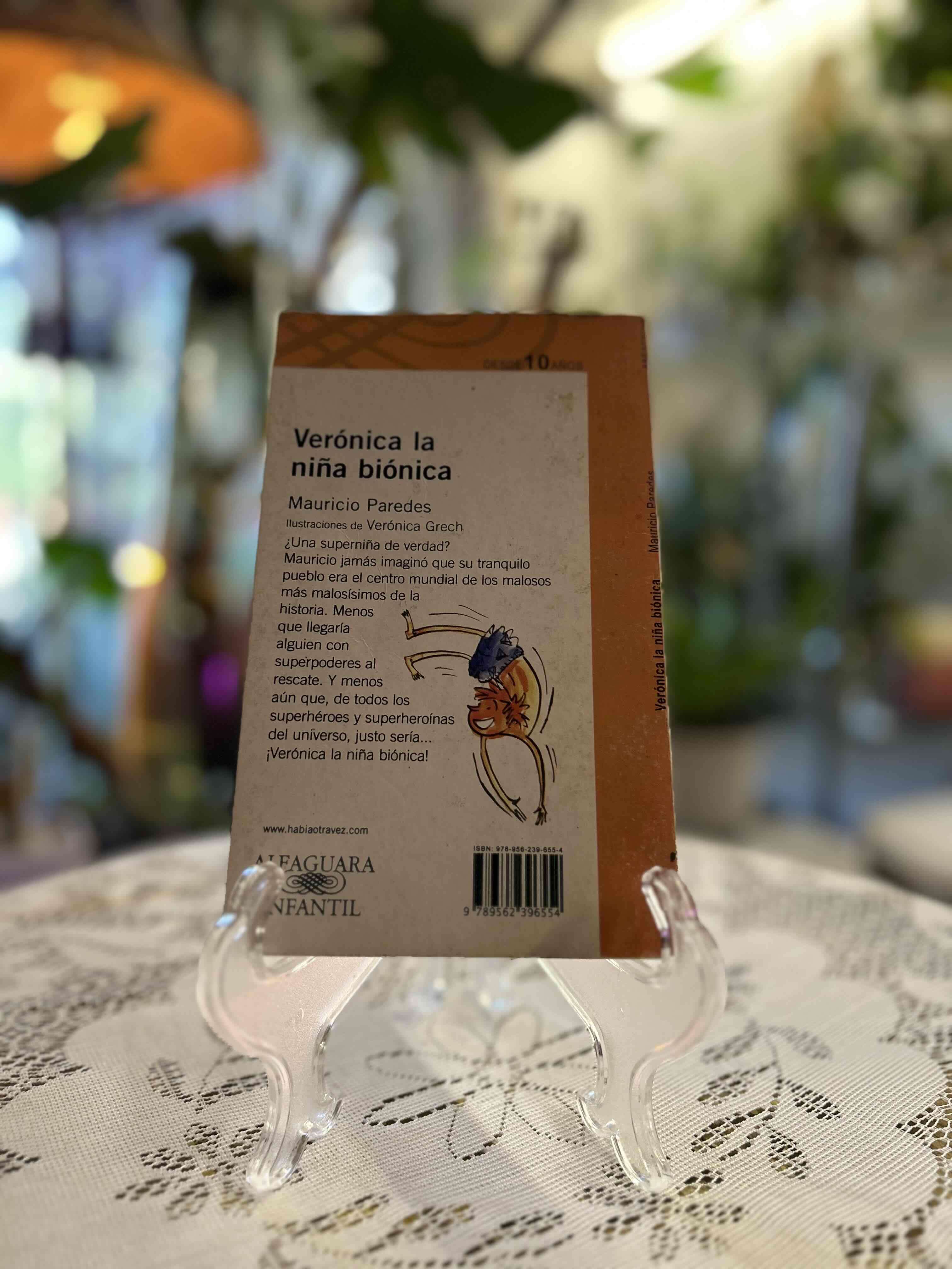 Libro Verónica la niña biónica - miniatura 2