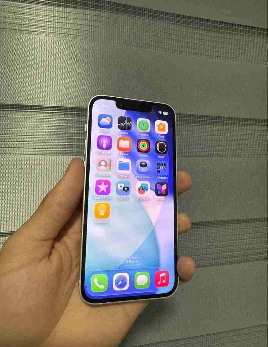 iPhone blanco en buen estado - miniatura 4
