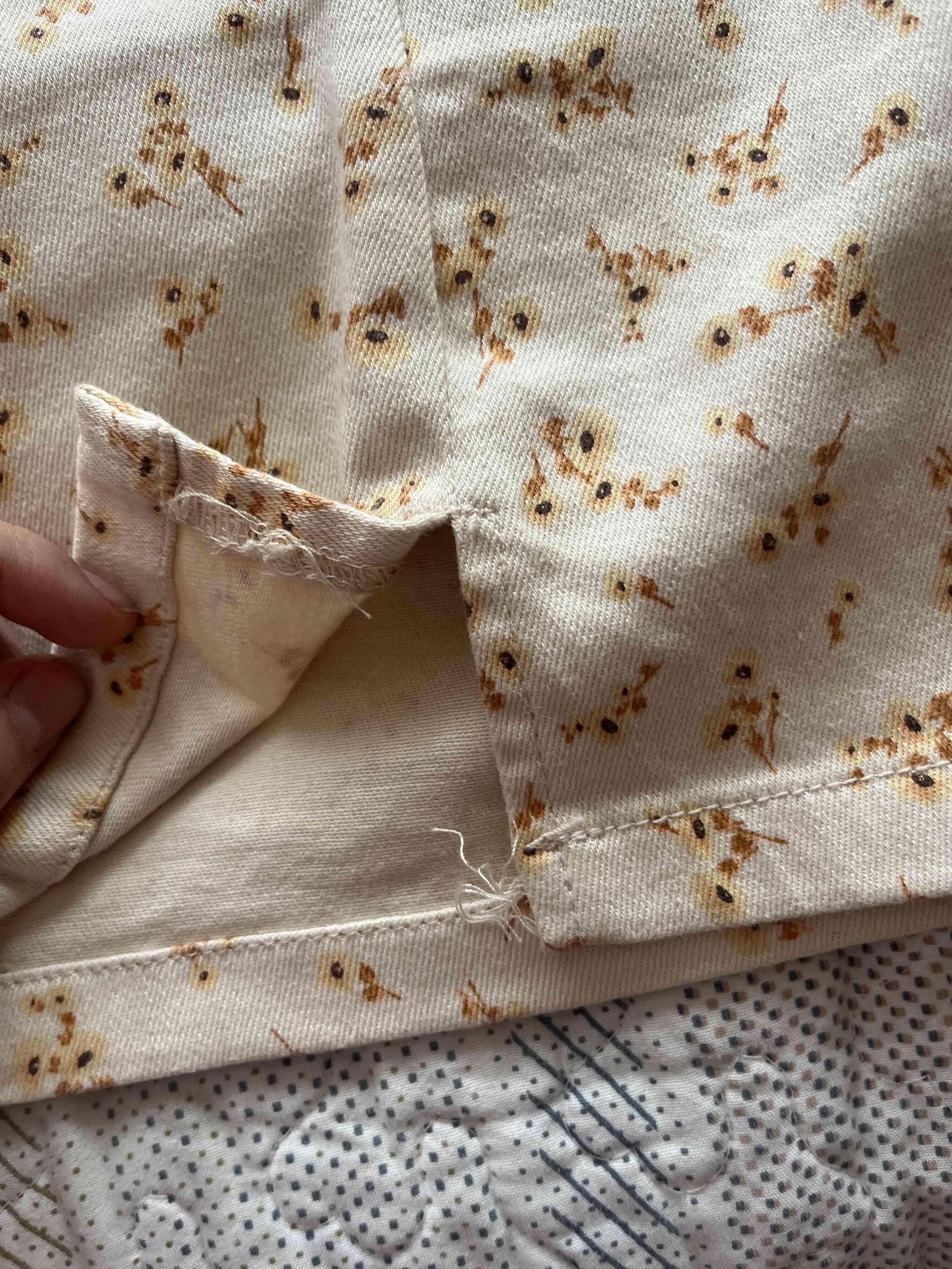 Falda corta estampada floral - miniatura 3