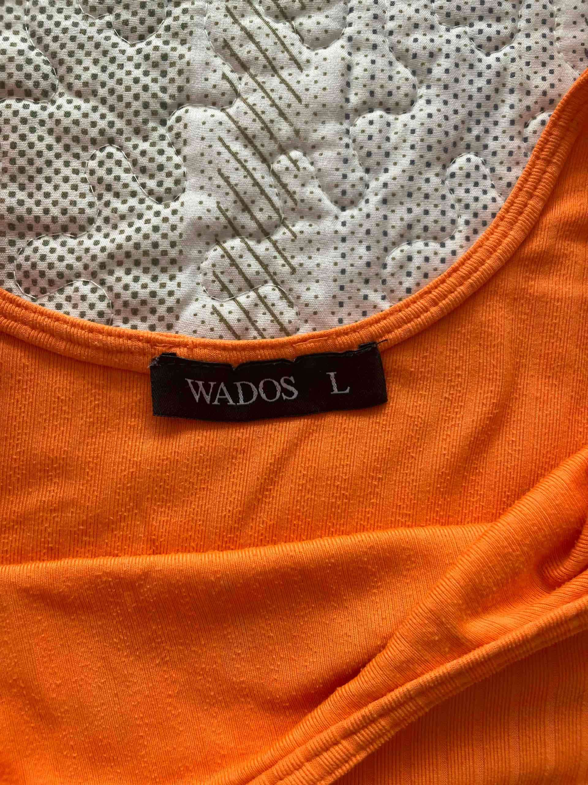 Vestido naranja sin mangas - miniatura 4