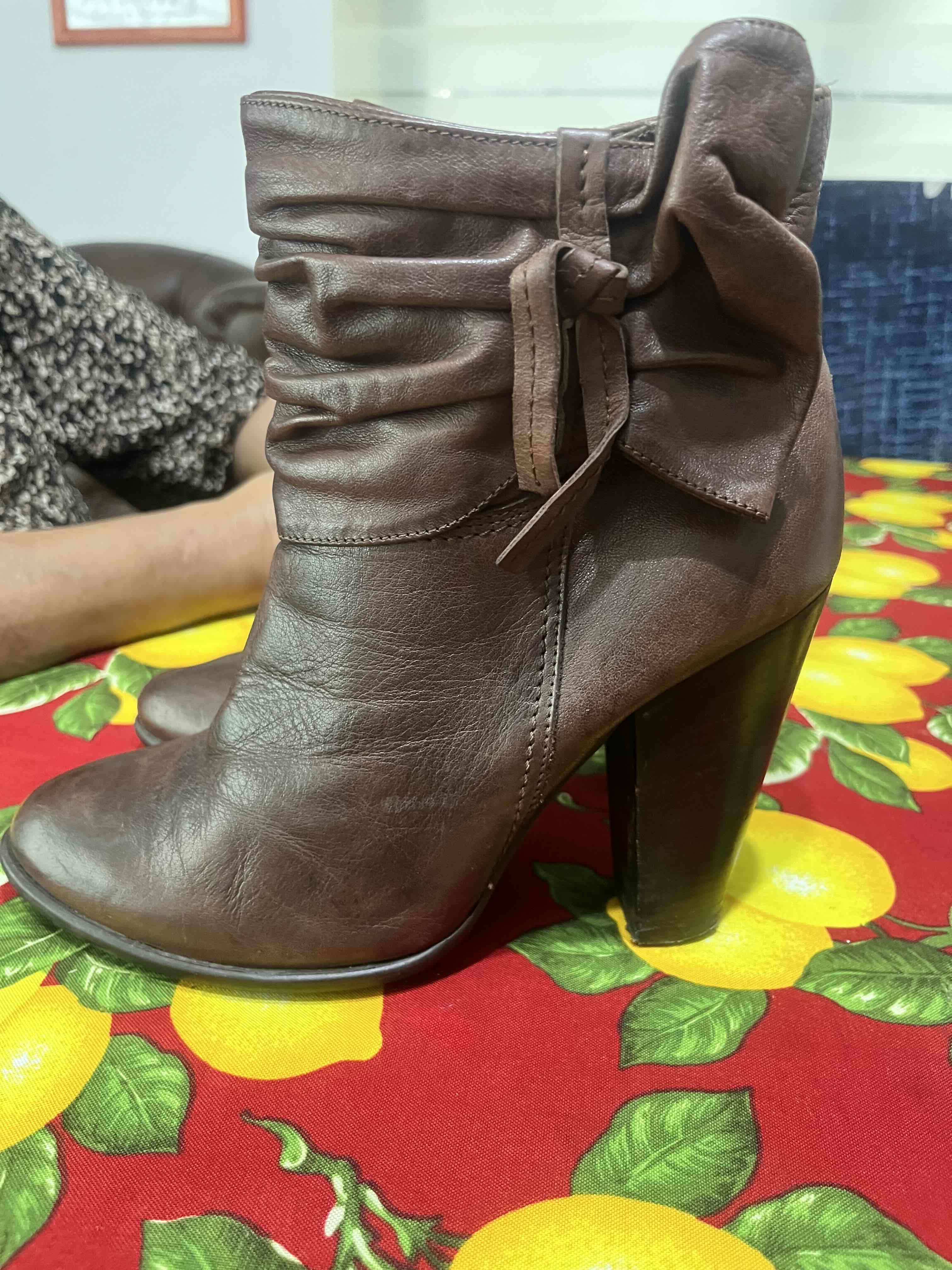 Botines de cuero café - miniatura 2