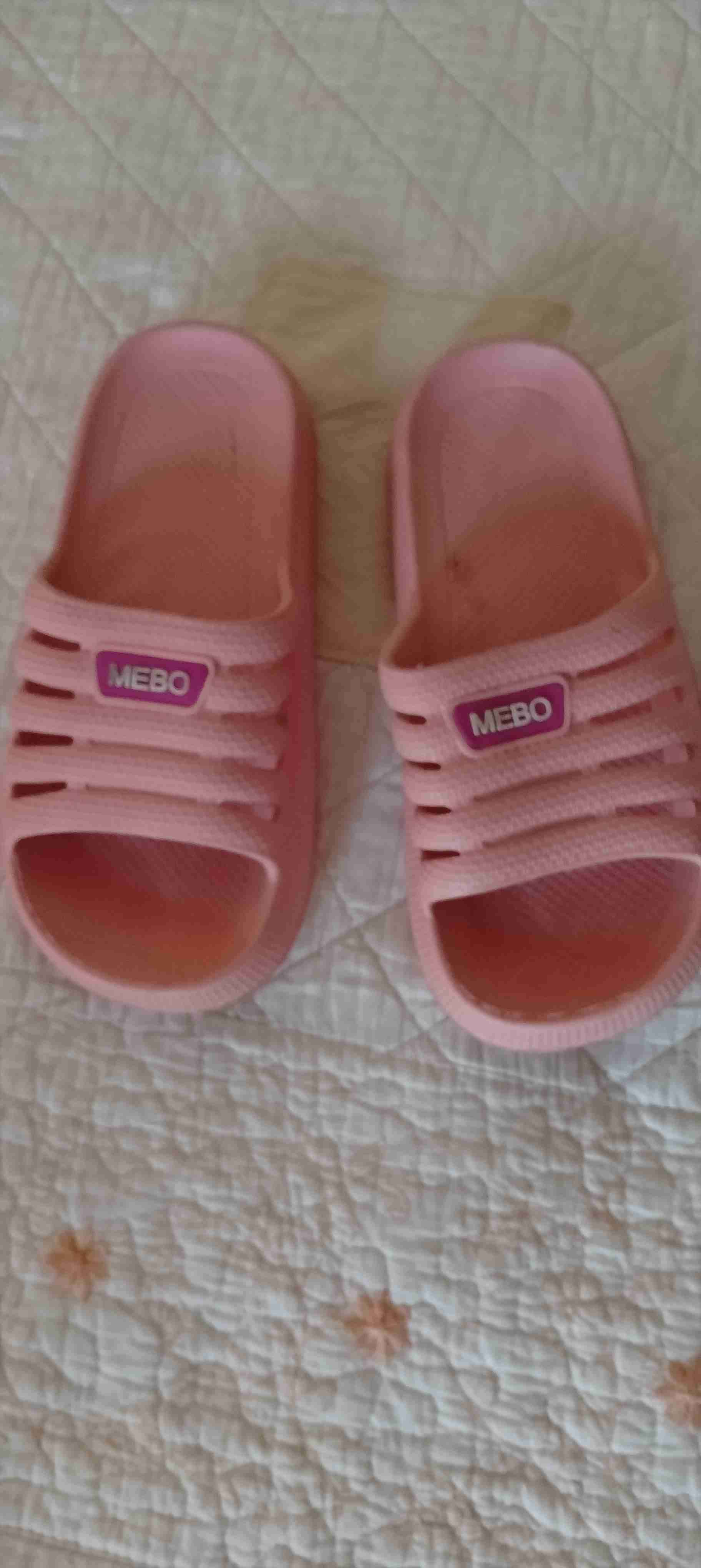 Pantuflas de felpa con diseño de oso - miniatura 2