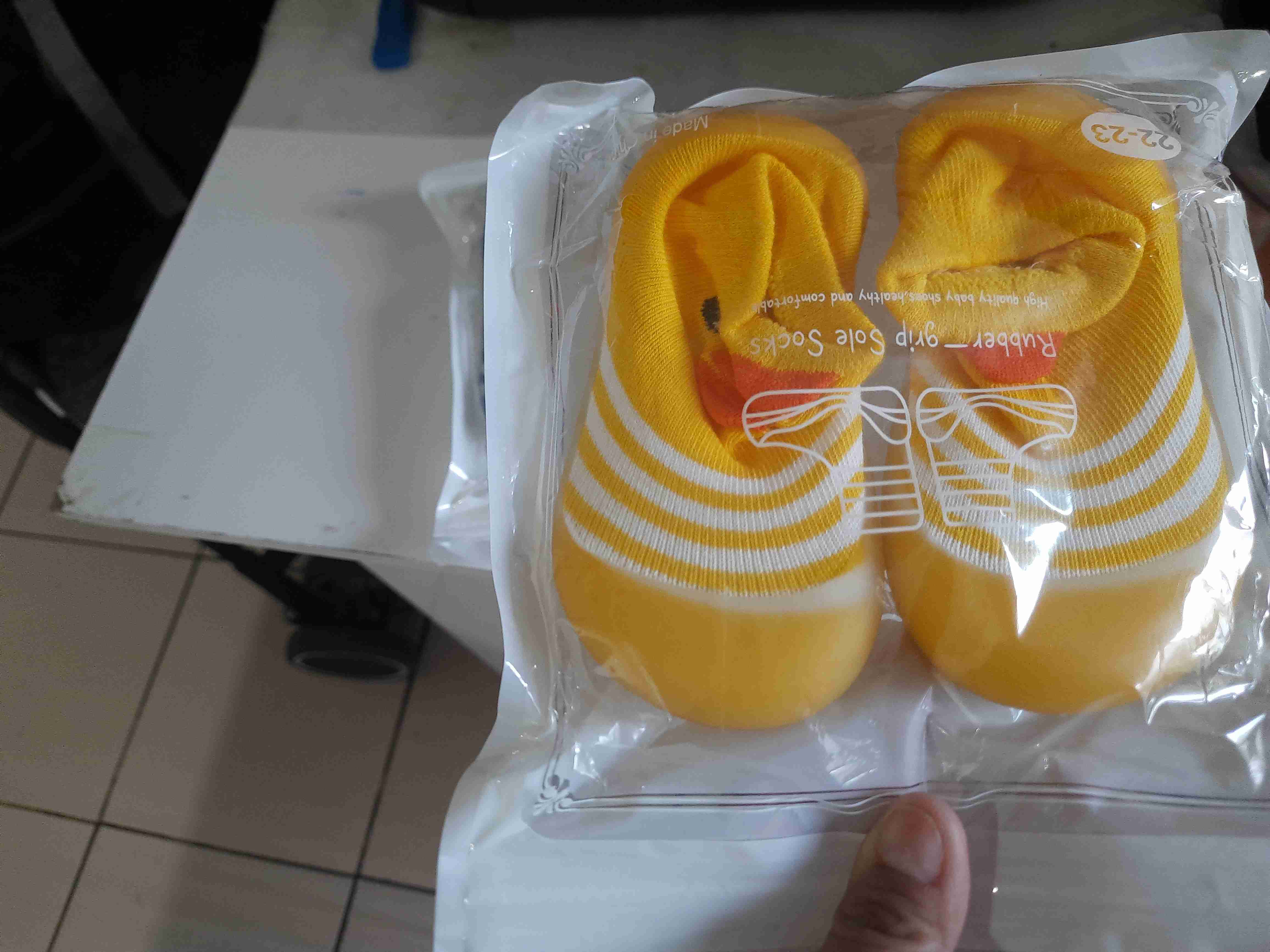 Zapatos antideslizantes para bebé - miniatura 3