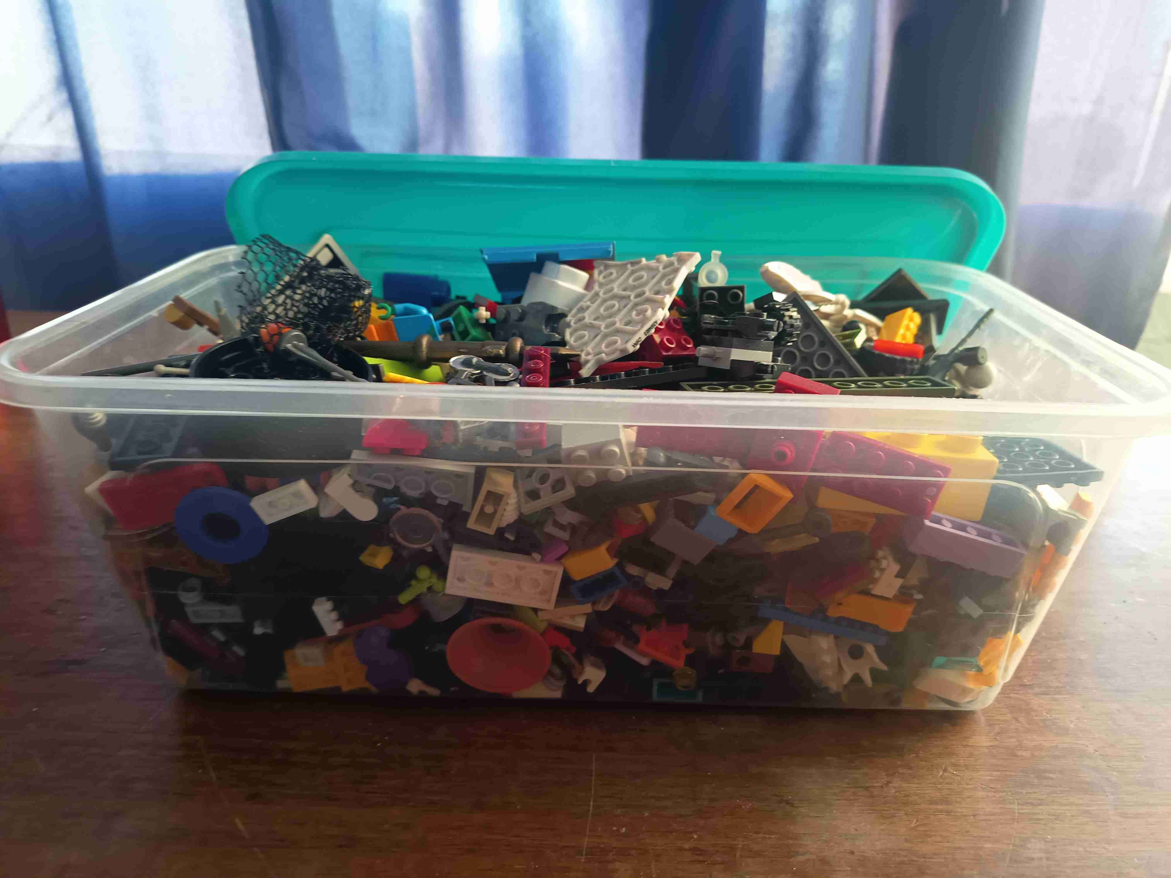 Caja de piezas LEGO variadas - miniatura 2