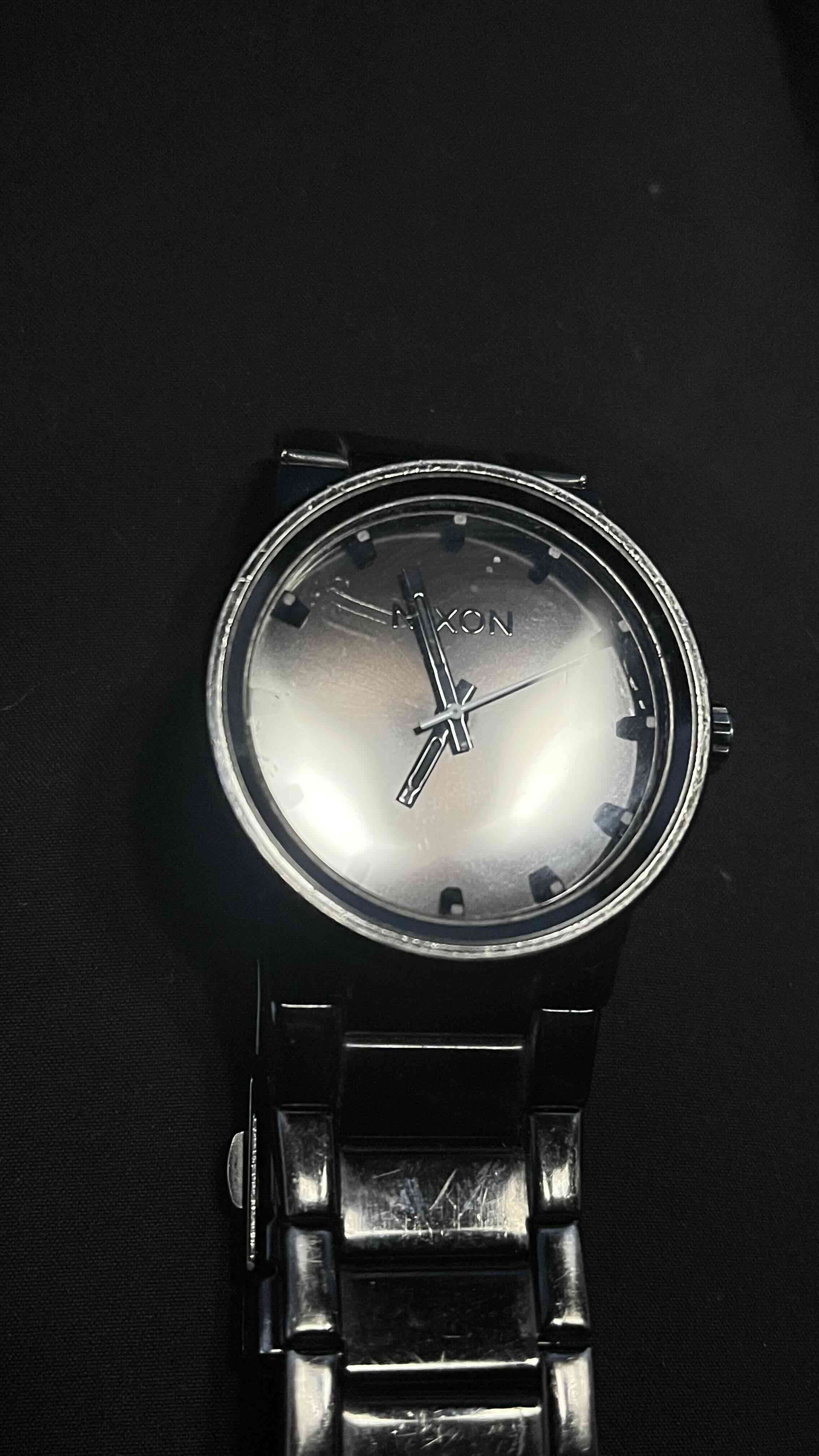Reloj de pulsera Nixon negro the cannon - miniatura 4