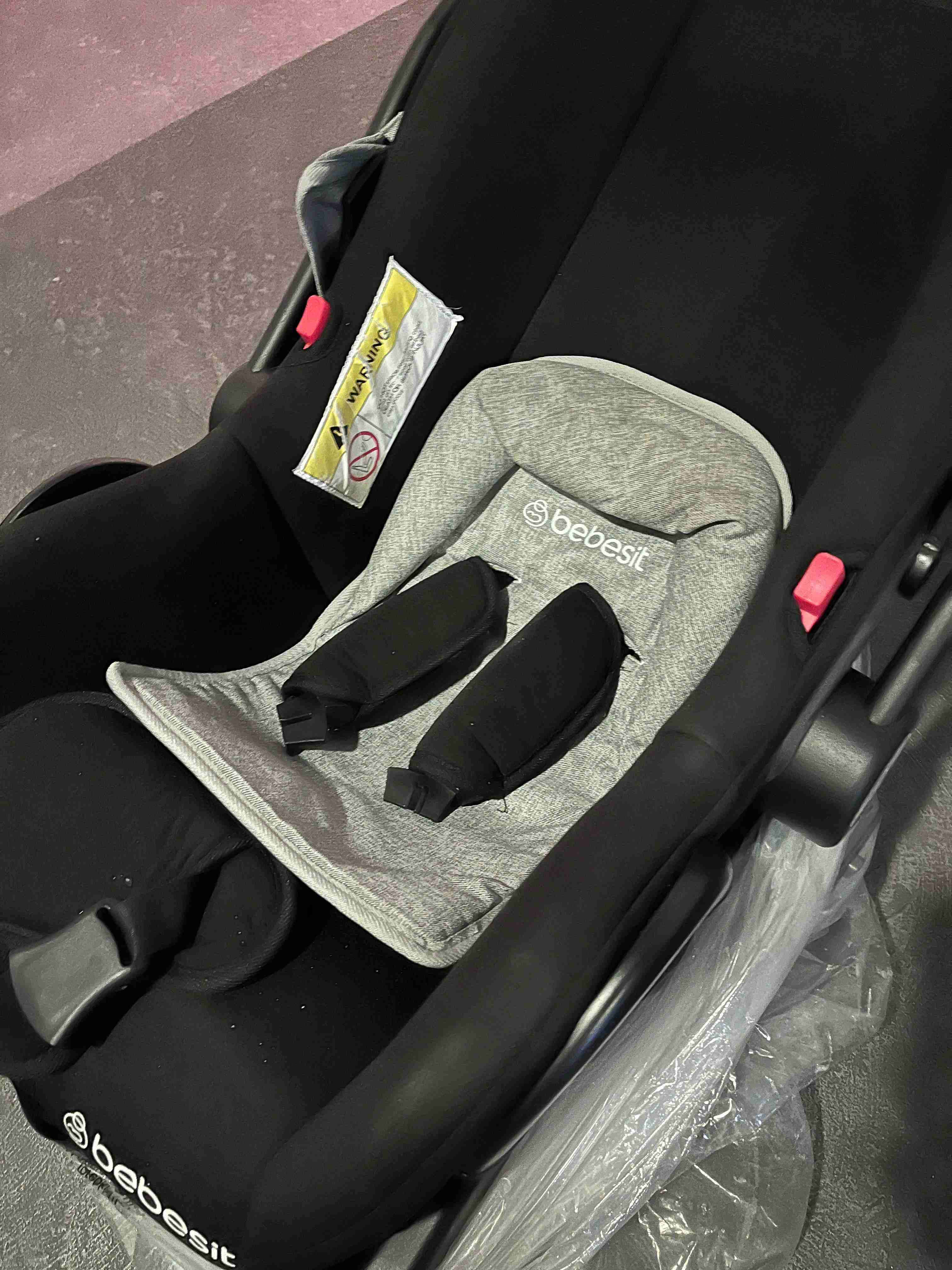 Silla de auto Bebesit negra - miniatura 2