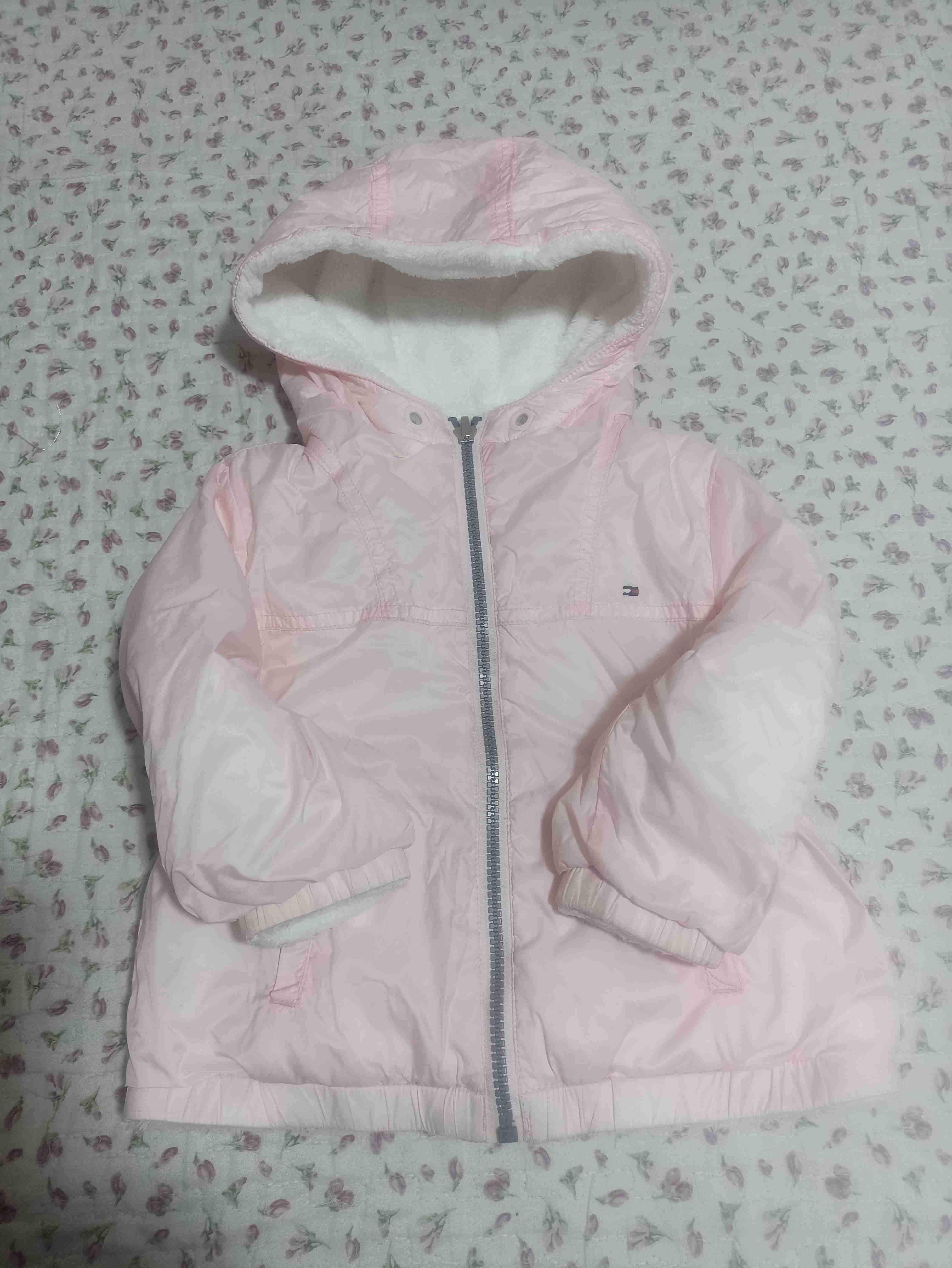 Parka rosada para niña marca Tommy Hilfiger - miniatura 1