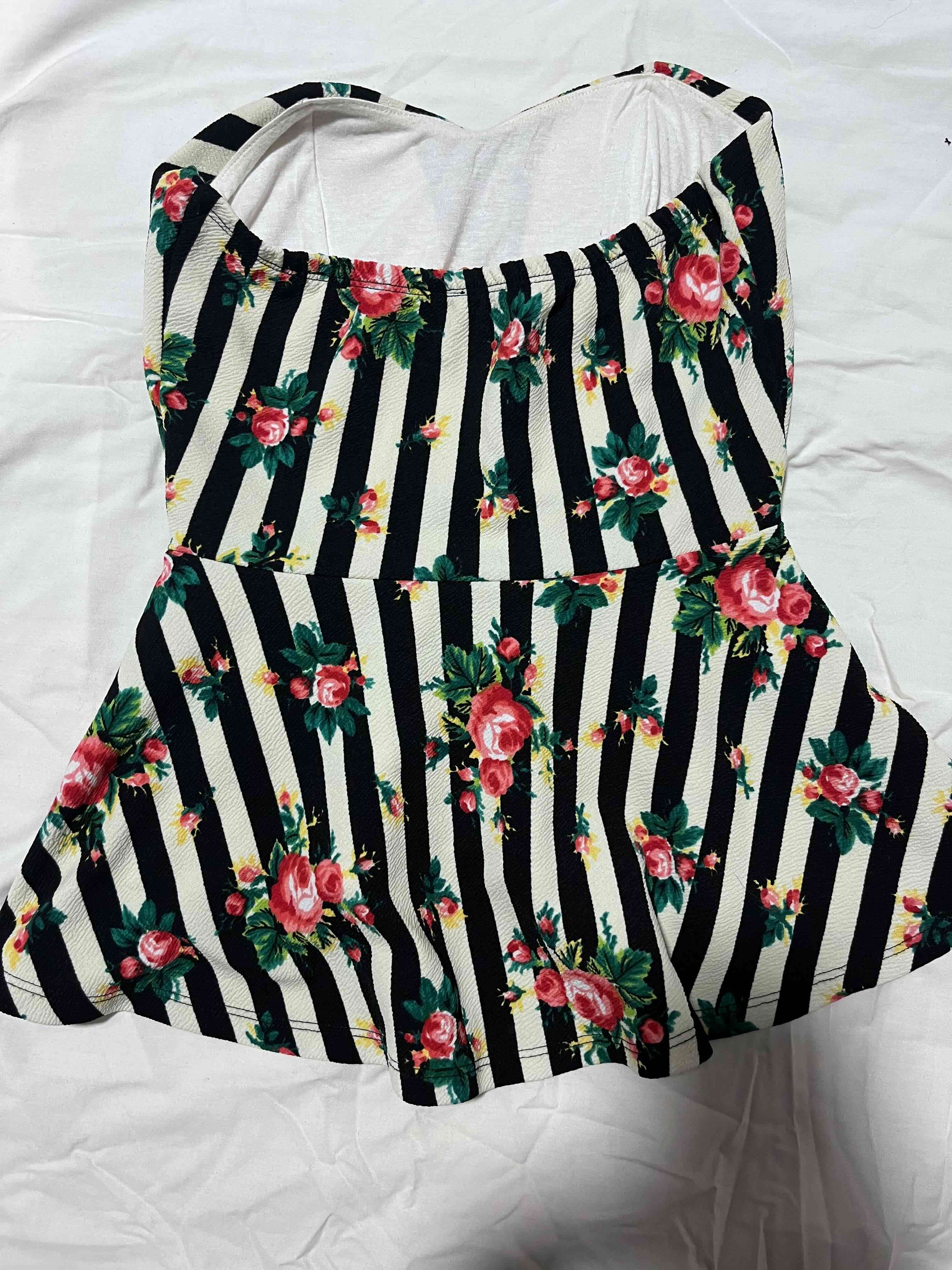Polera strapless a rayas florales - miniatura 3