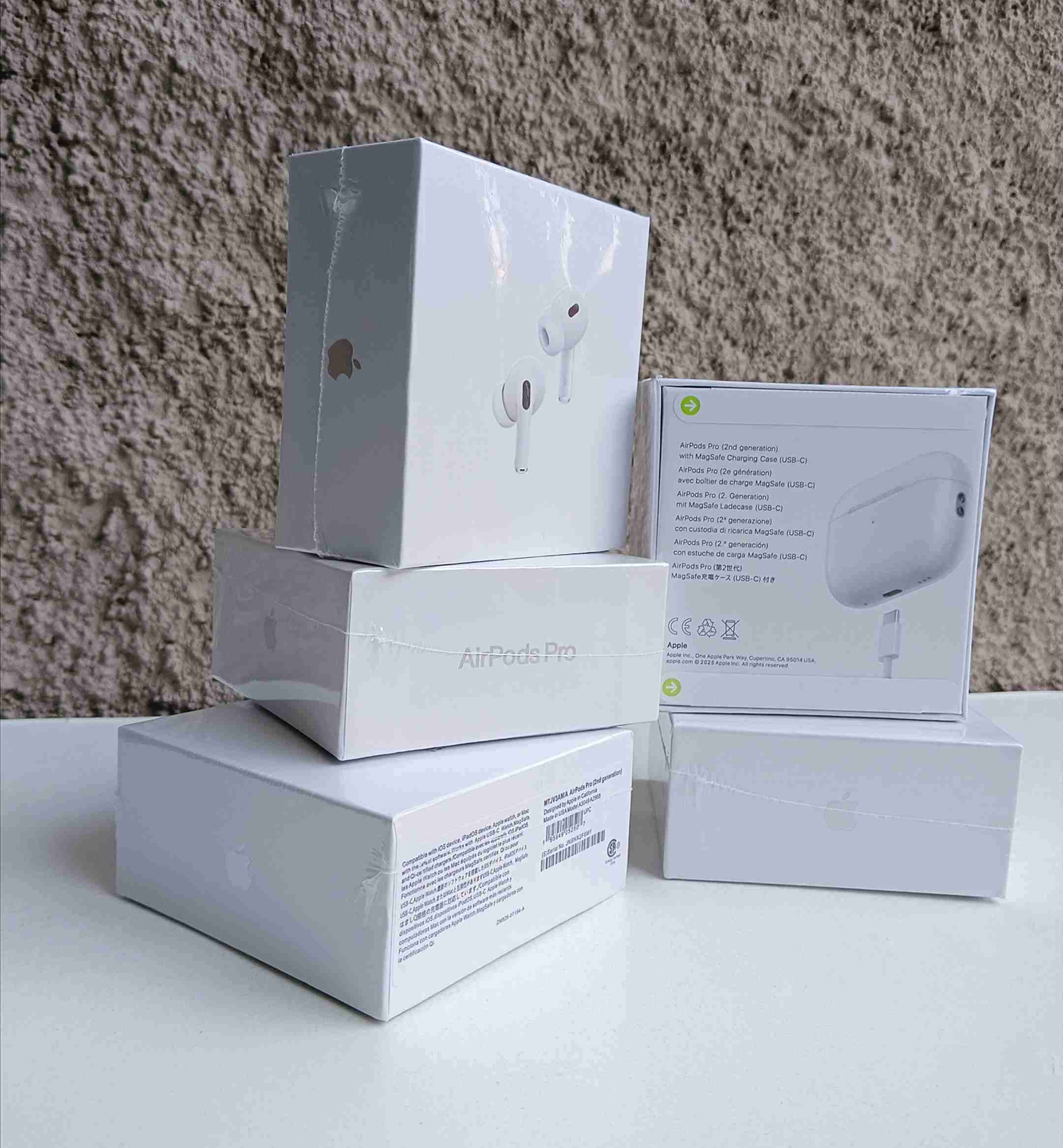 AirPods Pro 2da generación nuevos - miniatura 2