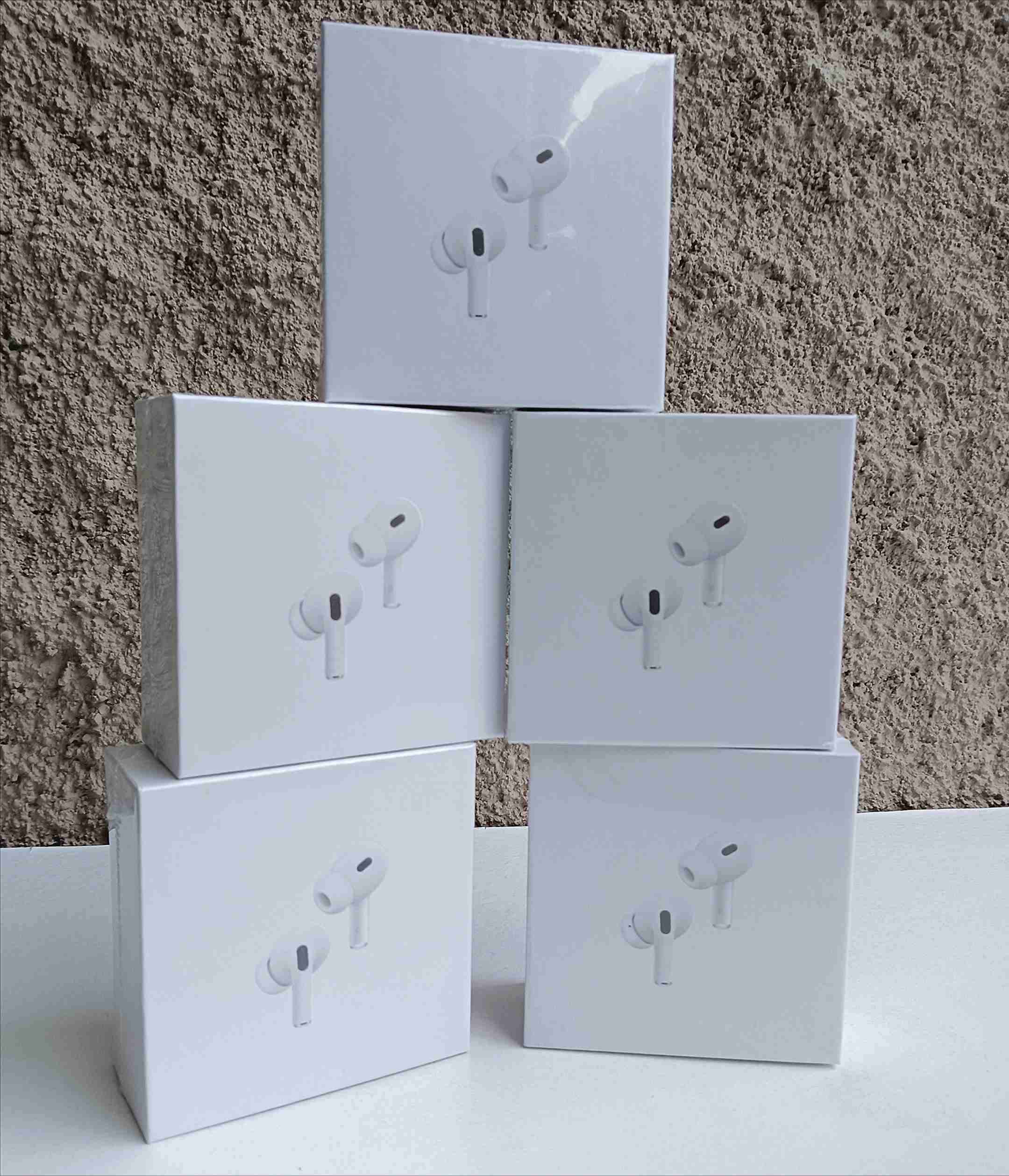 AirPods Pro 2da generación nuevos - miniatura 4