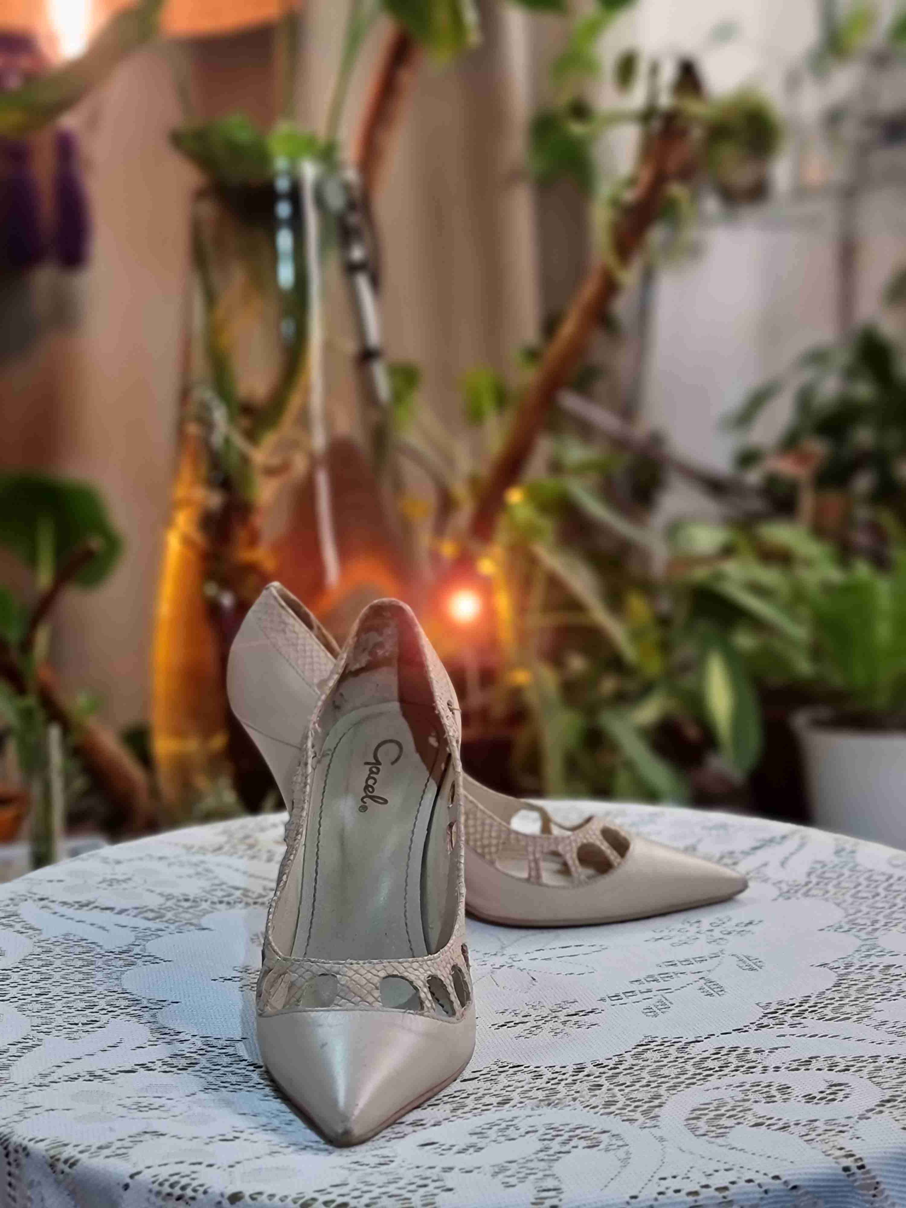 Zapatos cuero tacón beige elegantes Gacel - miniatura 1
