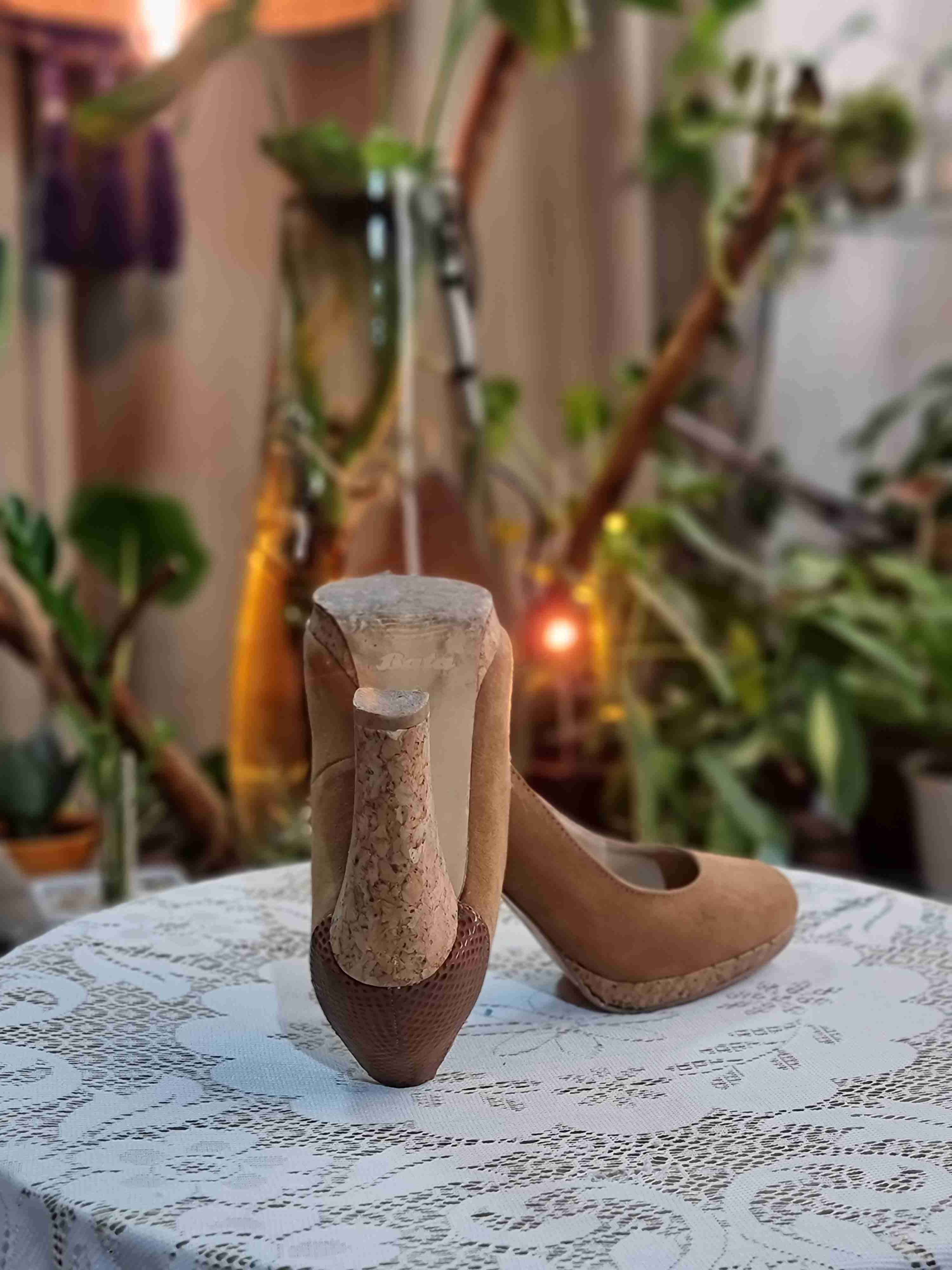Zapatos tacón alto marrones - miniatura 2