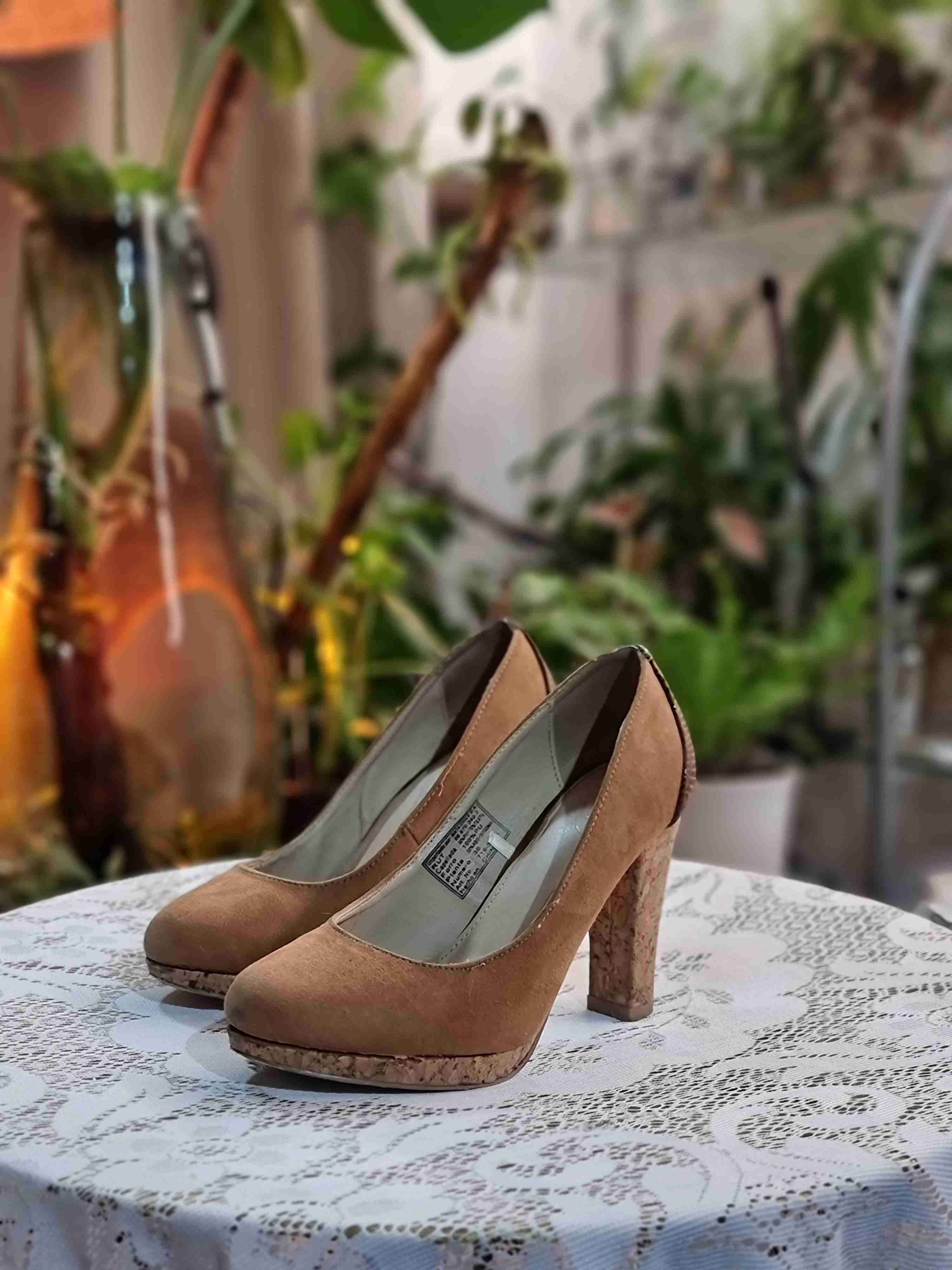 Zapatos tacón alto marrones - miniatura 3