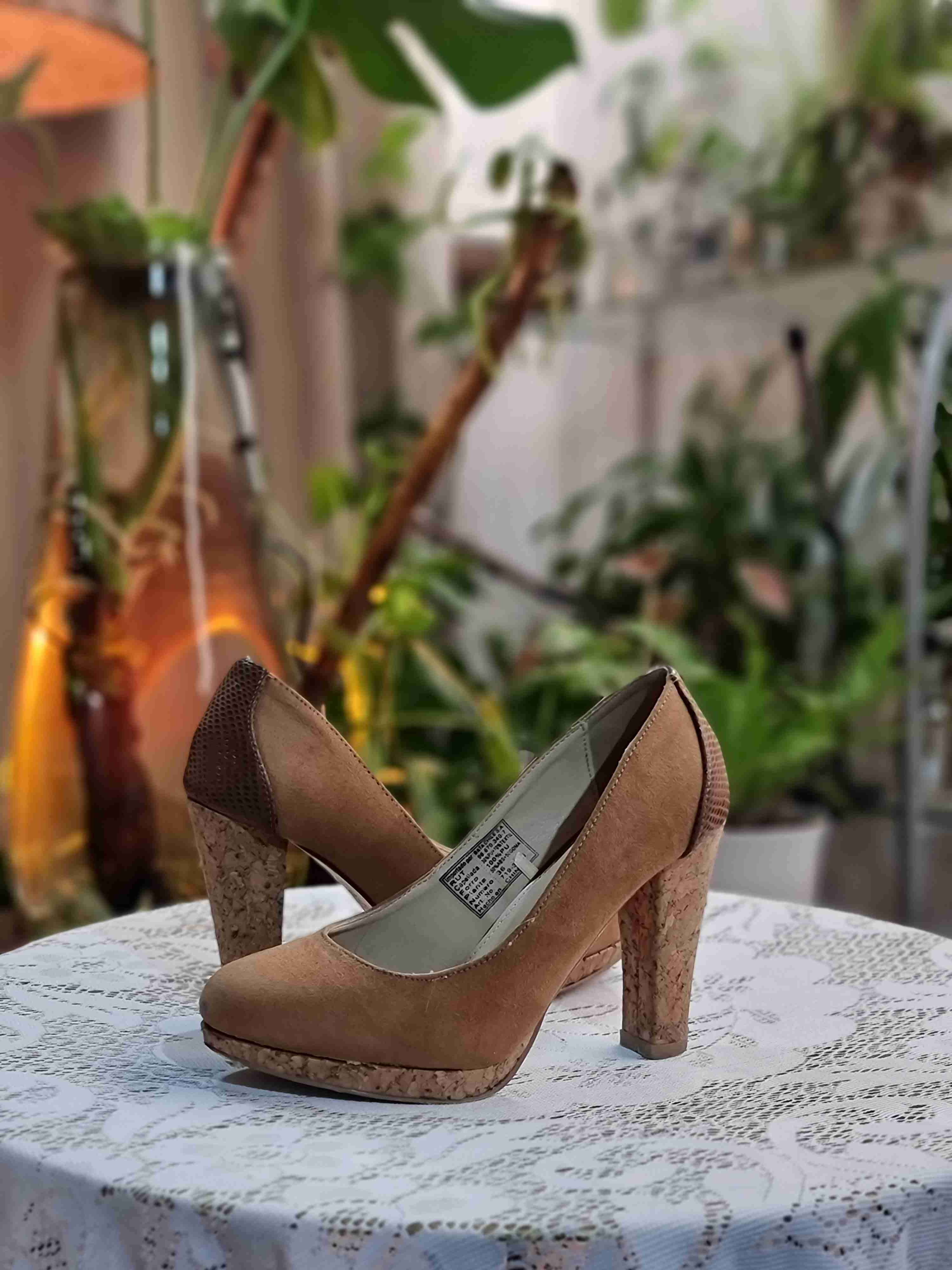 Zapatos tacón alto marrones - miniatura 4