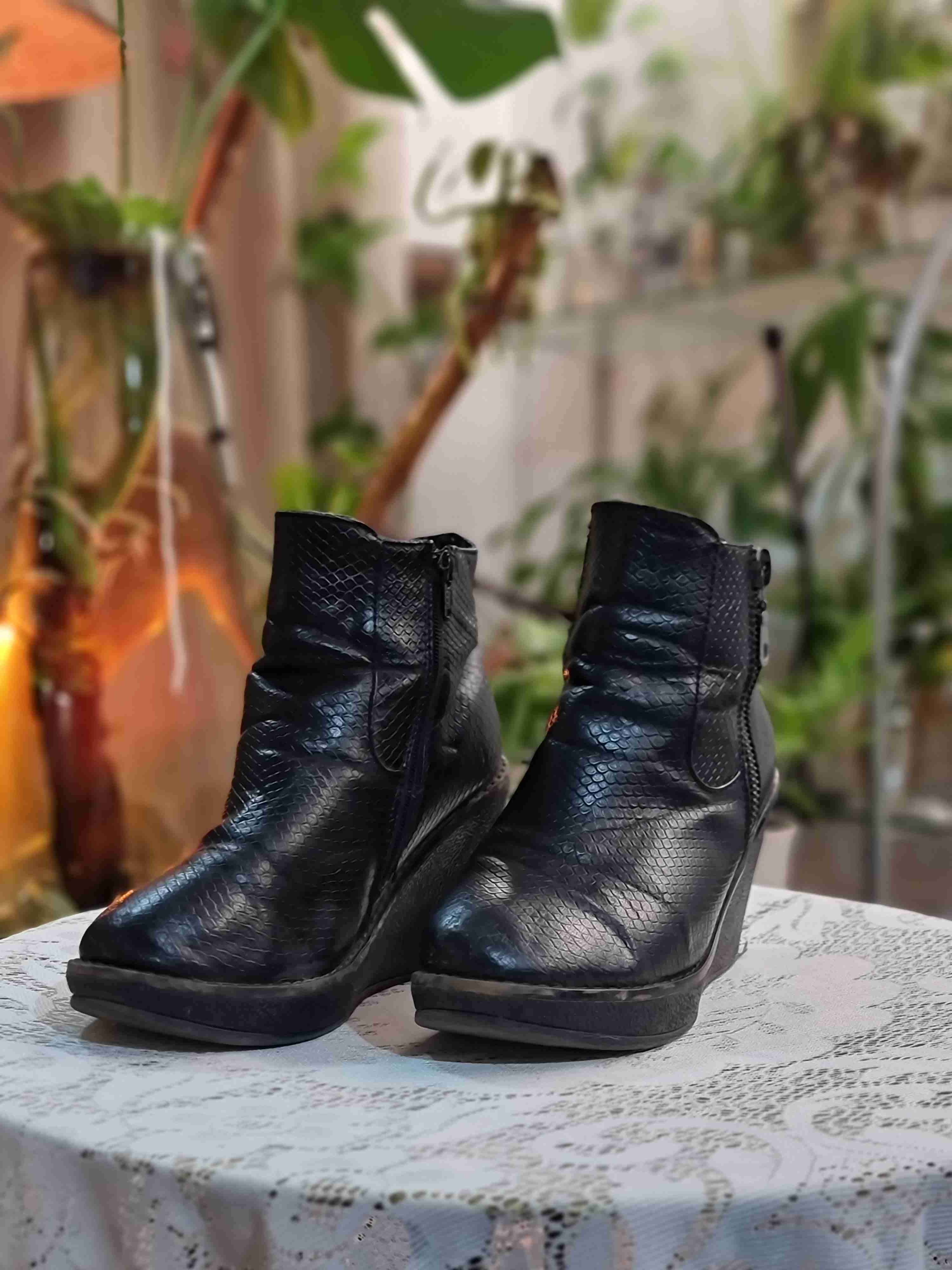 Botines negro con plataforma - miniatura 3