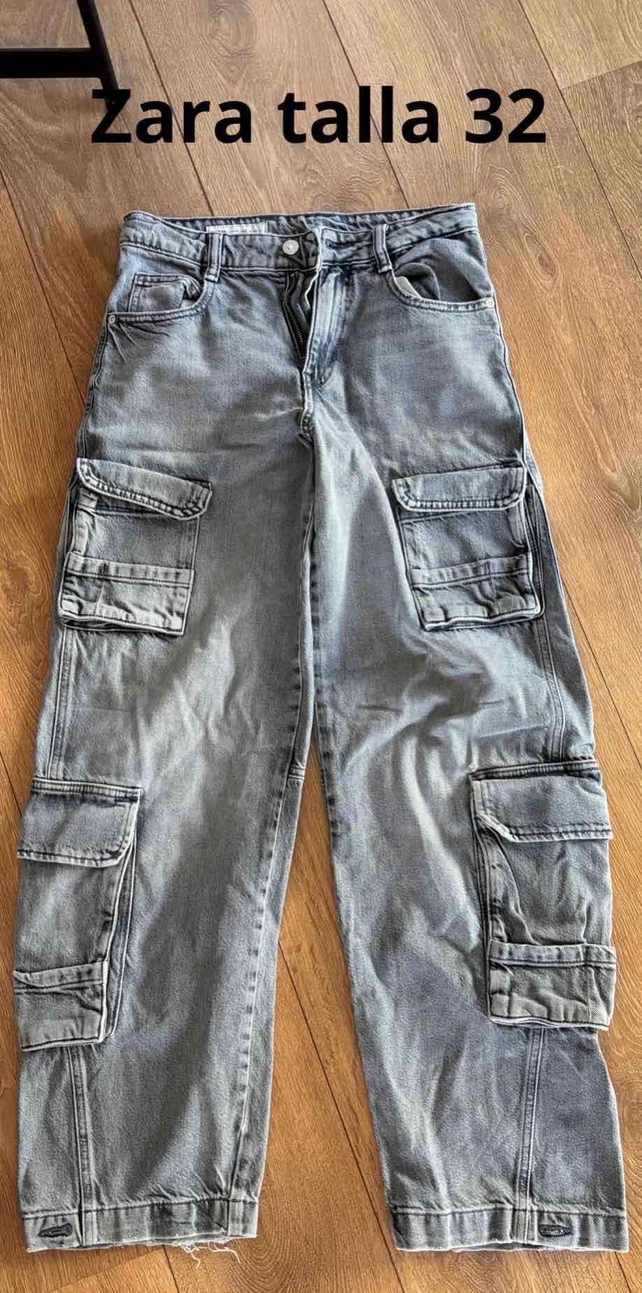 Jeans cargo Zara Talla 32