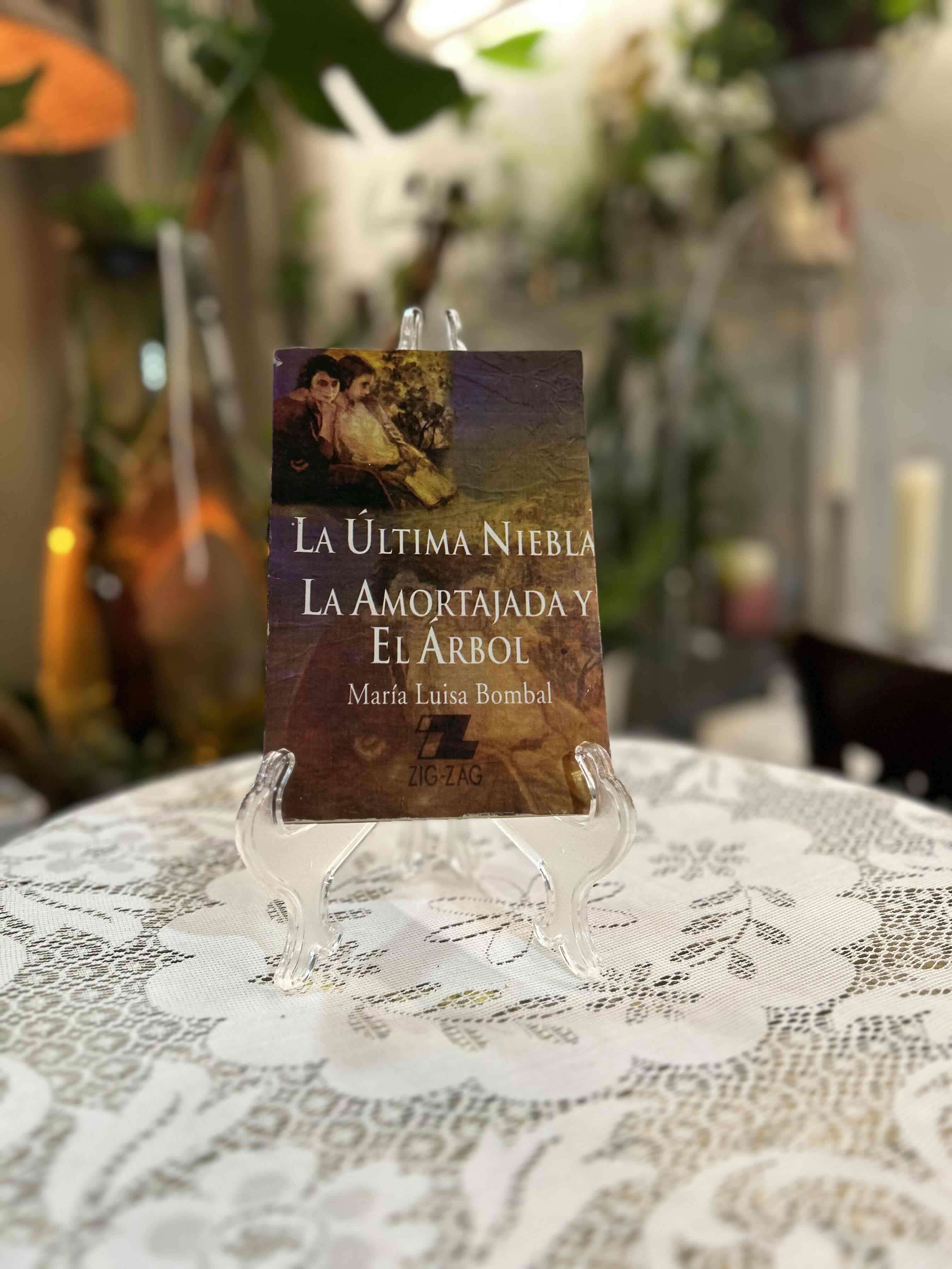 Libro La Última Niebla, La Amortajada y El Árbol - miniatura 1
