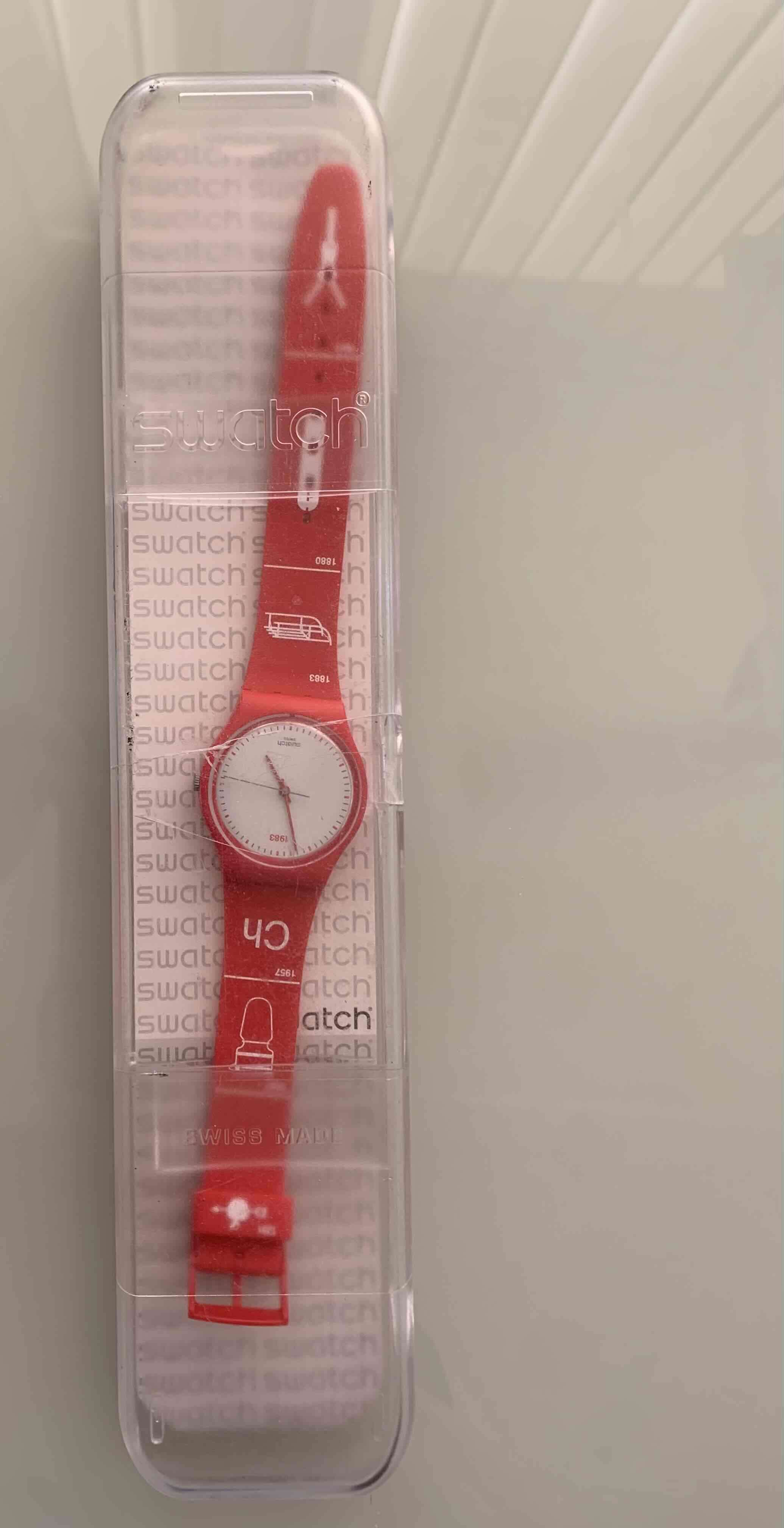 Reloj Swatch colorido con estuche - miniatura 2
