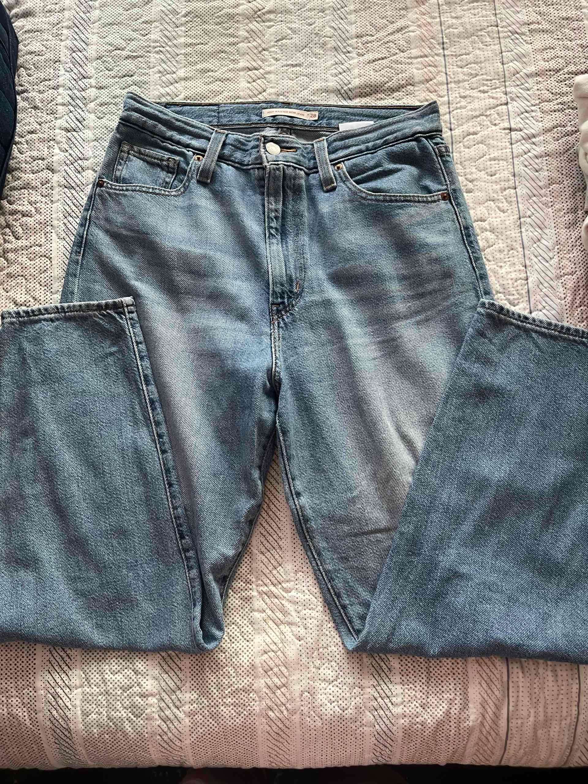 Jeans azules de tiro alto - miniatura 1
