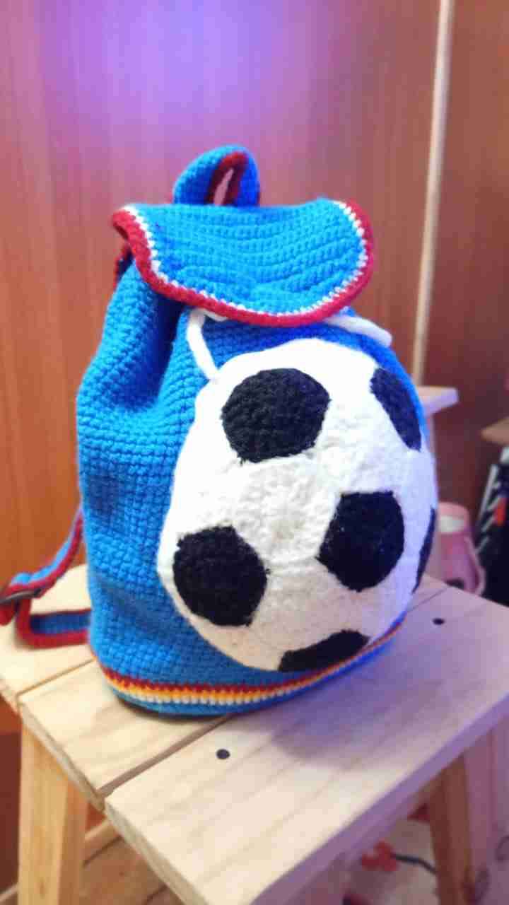 Mochila tejida azul fútbol - miniatura 1
