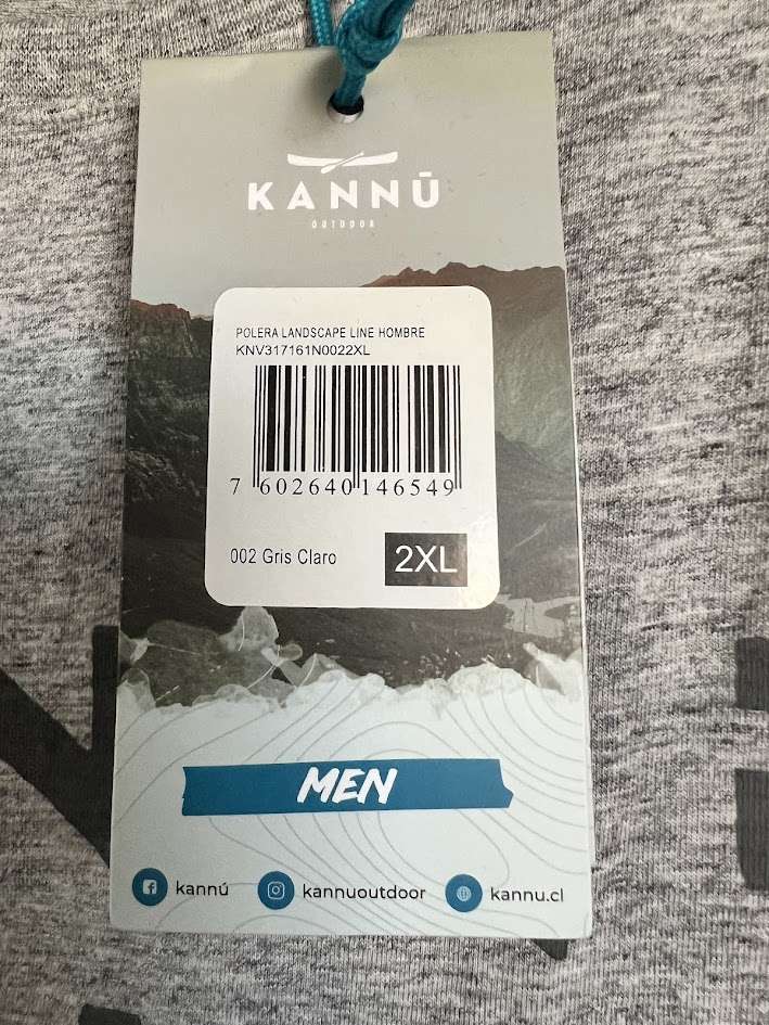 Polera kannu gris con diseño gráfico 2XL - miniatura 2