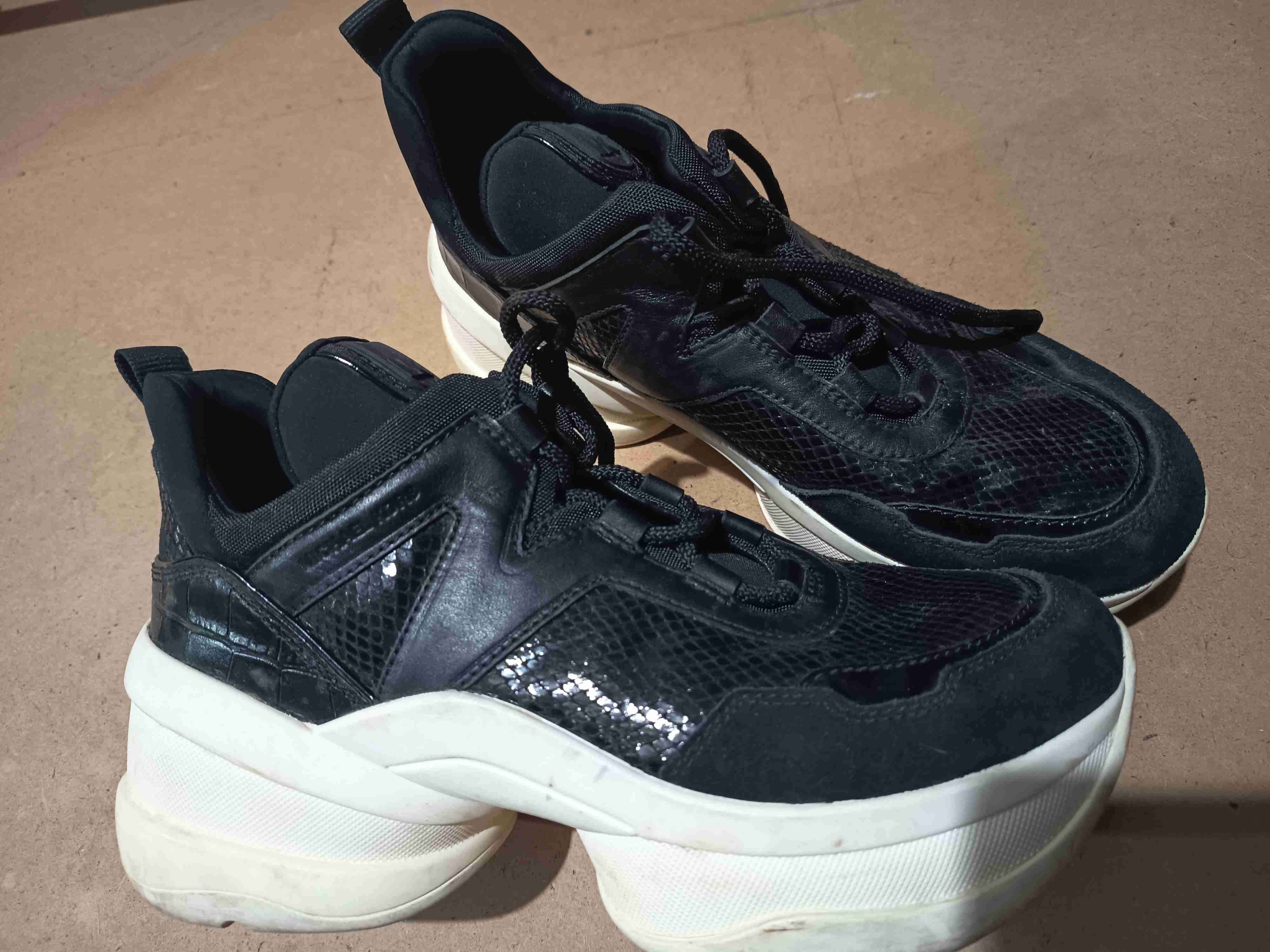 Zapatillas negras chunky