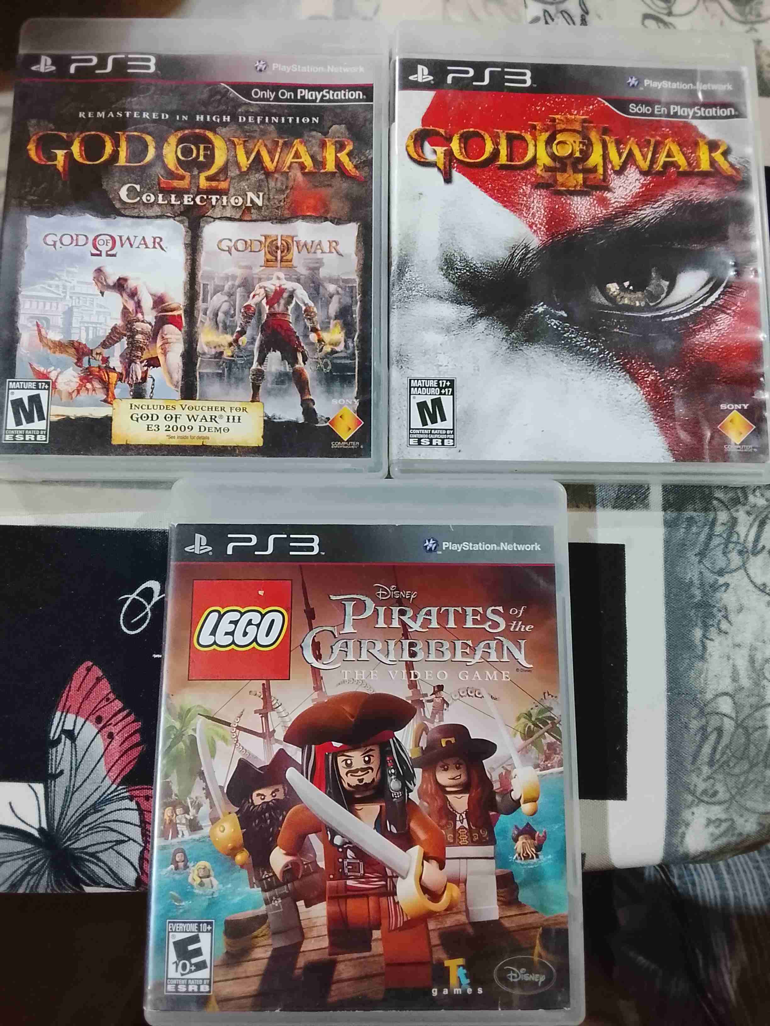 Juegos PS3: God of War y LEGO