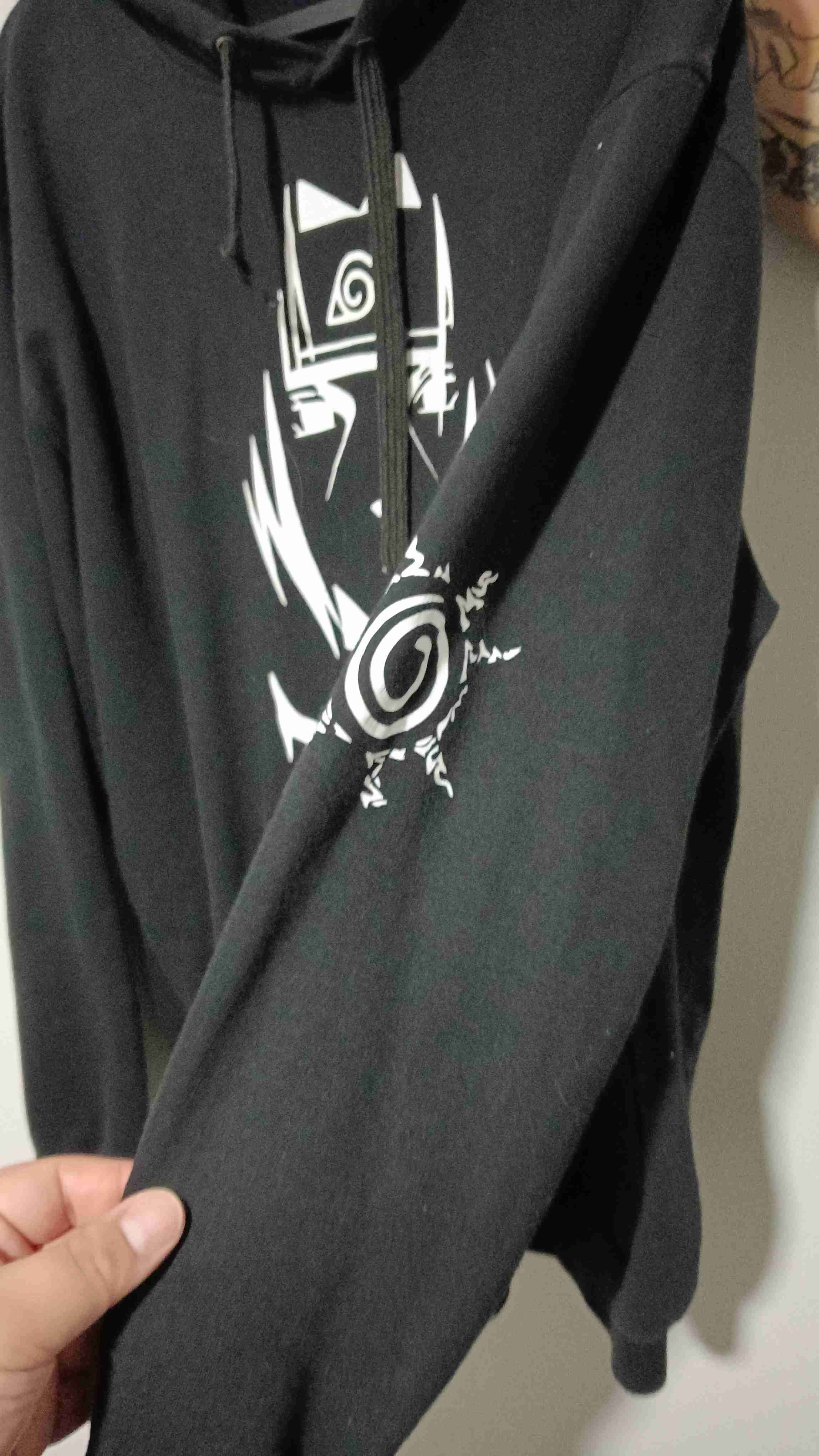 Polerón negro estampado Itachi. - miniatura 2