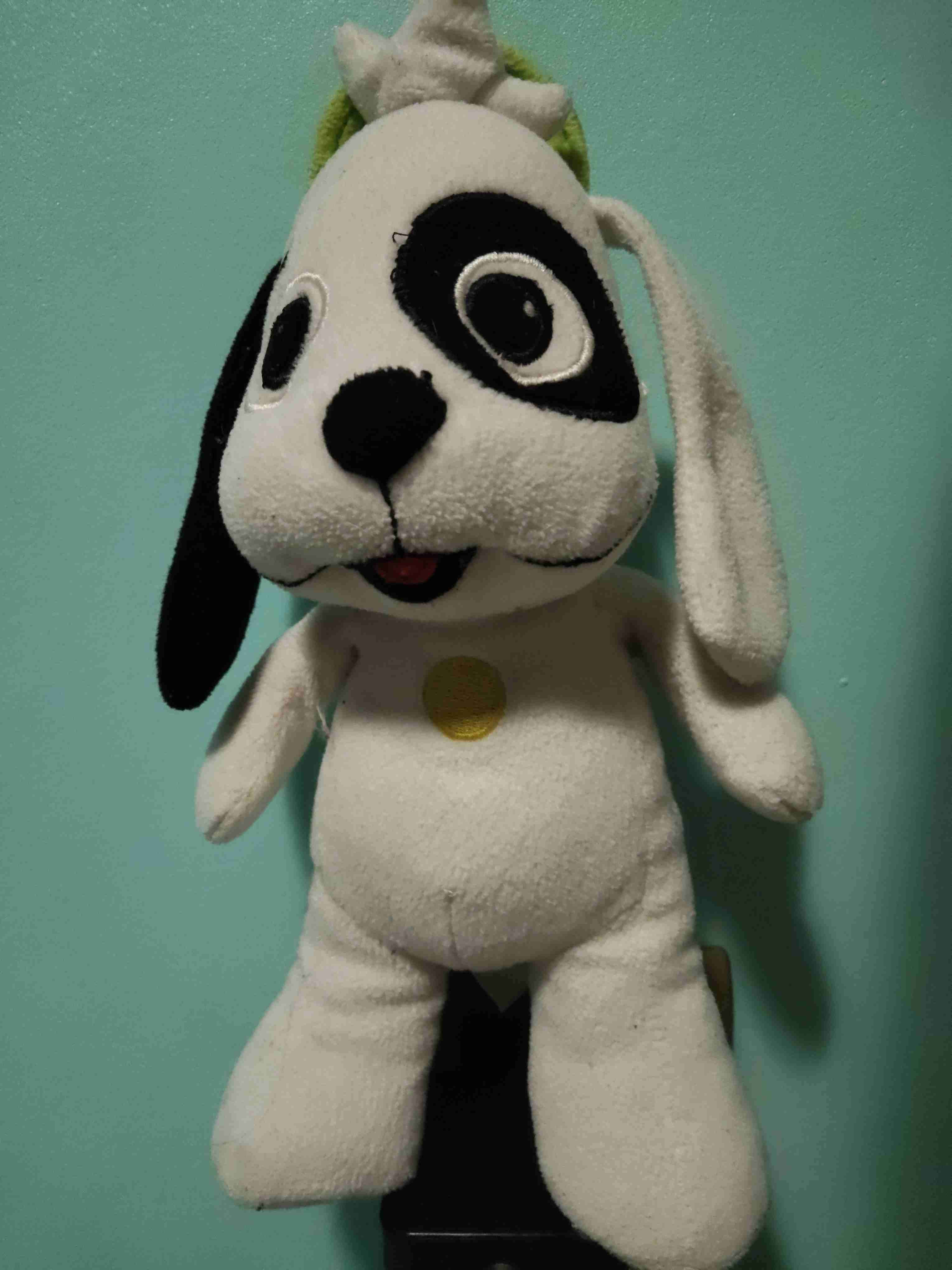 Peluche perro blanco y negro - miniatura 1