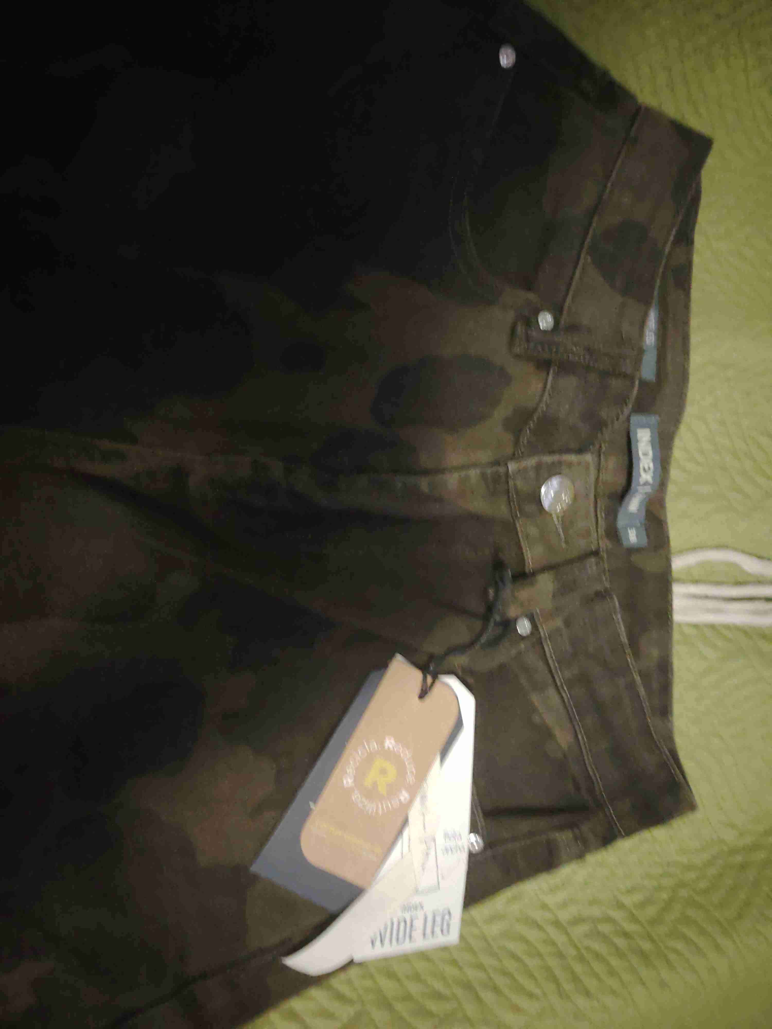 Pantalones cargo camuflados - miniatura 2