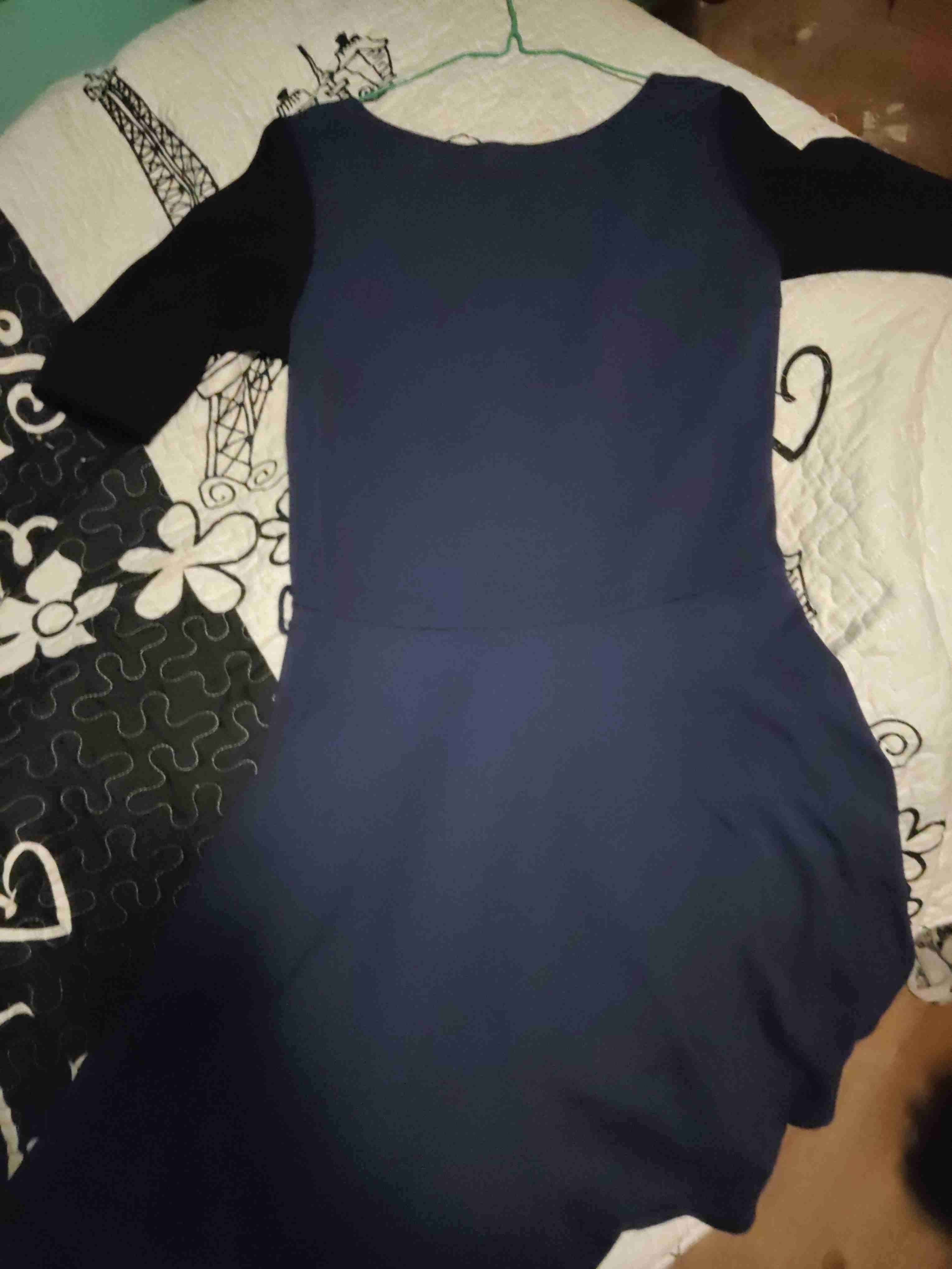 Vestido azul y negro