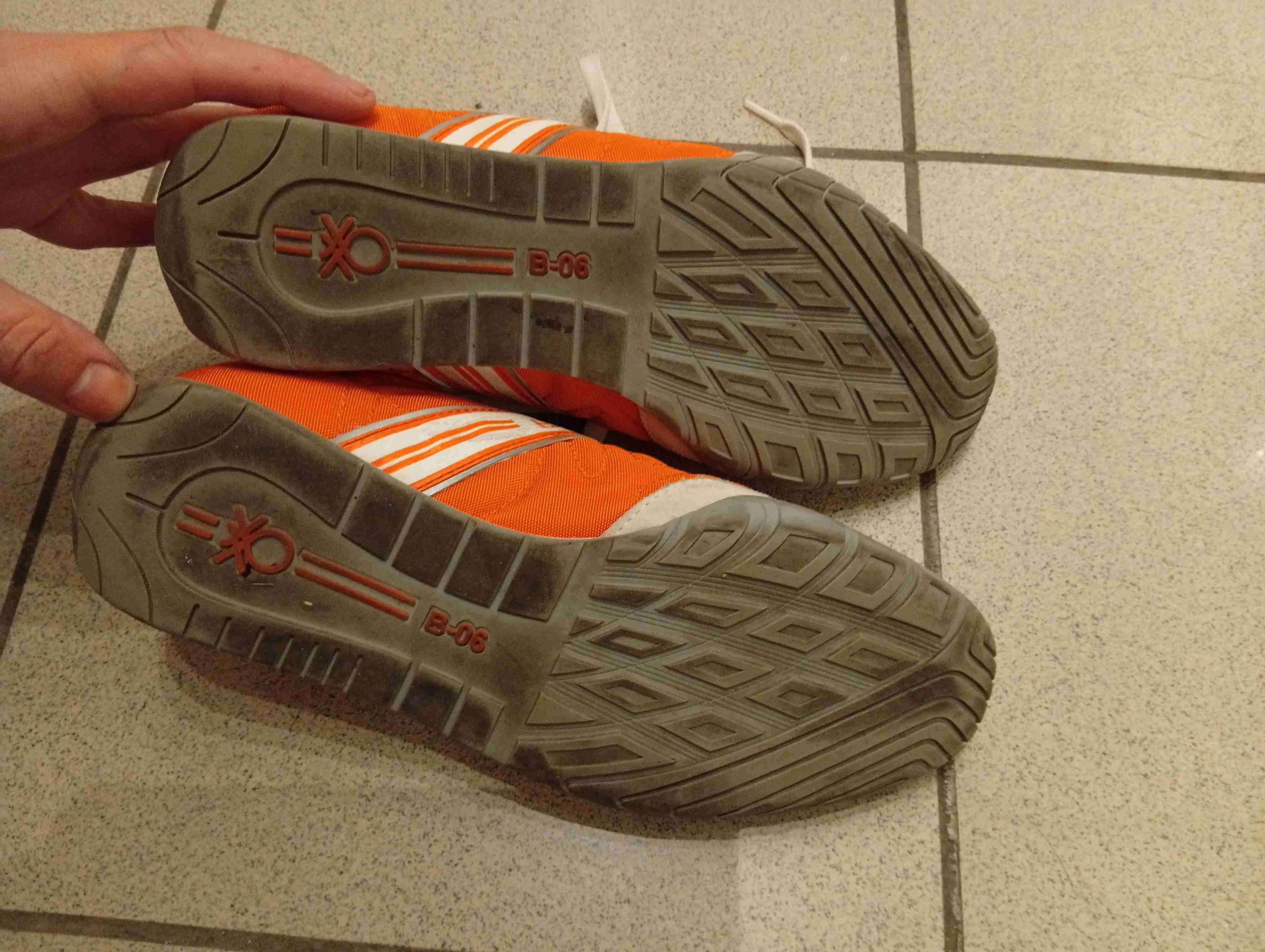 Zapatillas Benetton naranjas 37 - miniatura 3