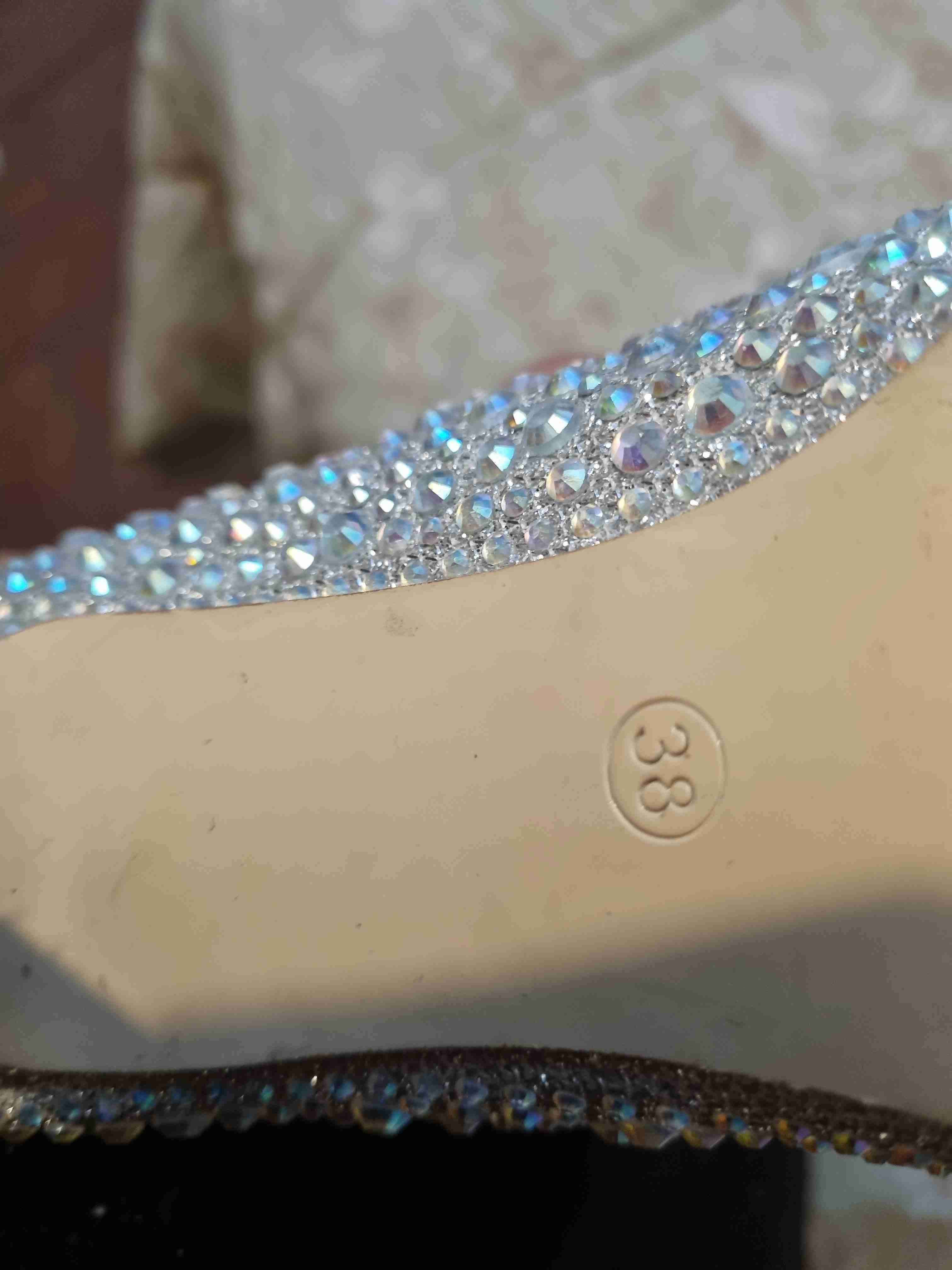 Tacones plateados con brillantes - miniatura 2