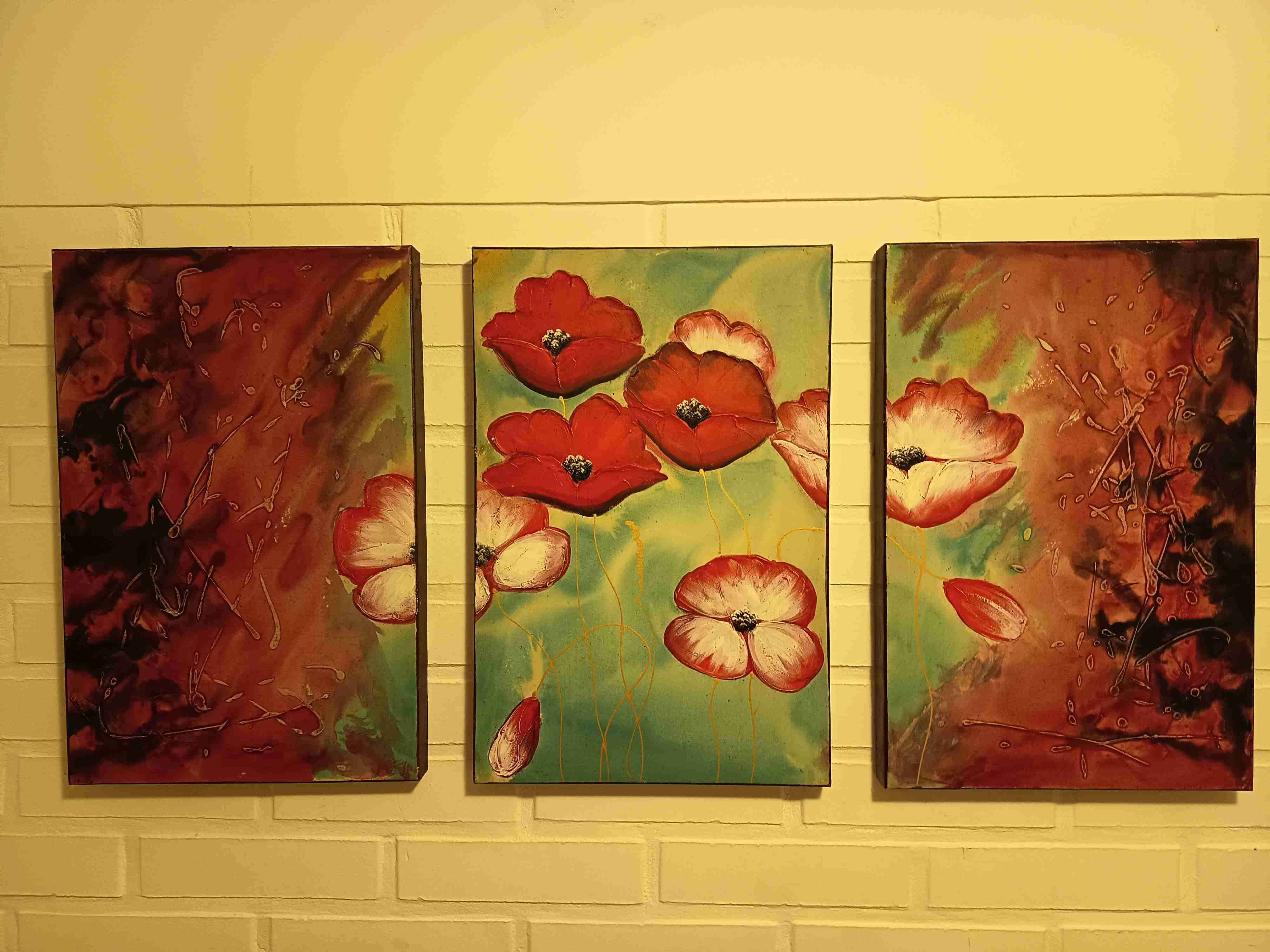 Tríptico decorativo de amapolas
