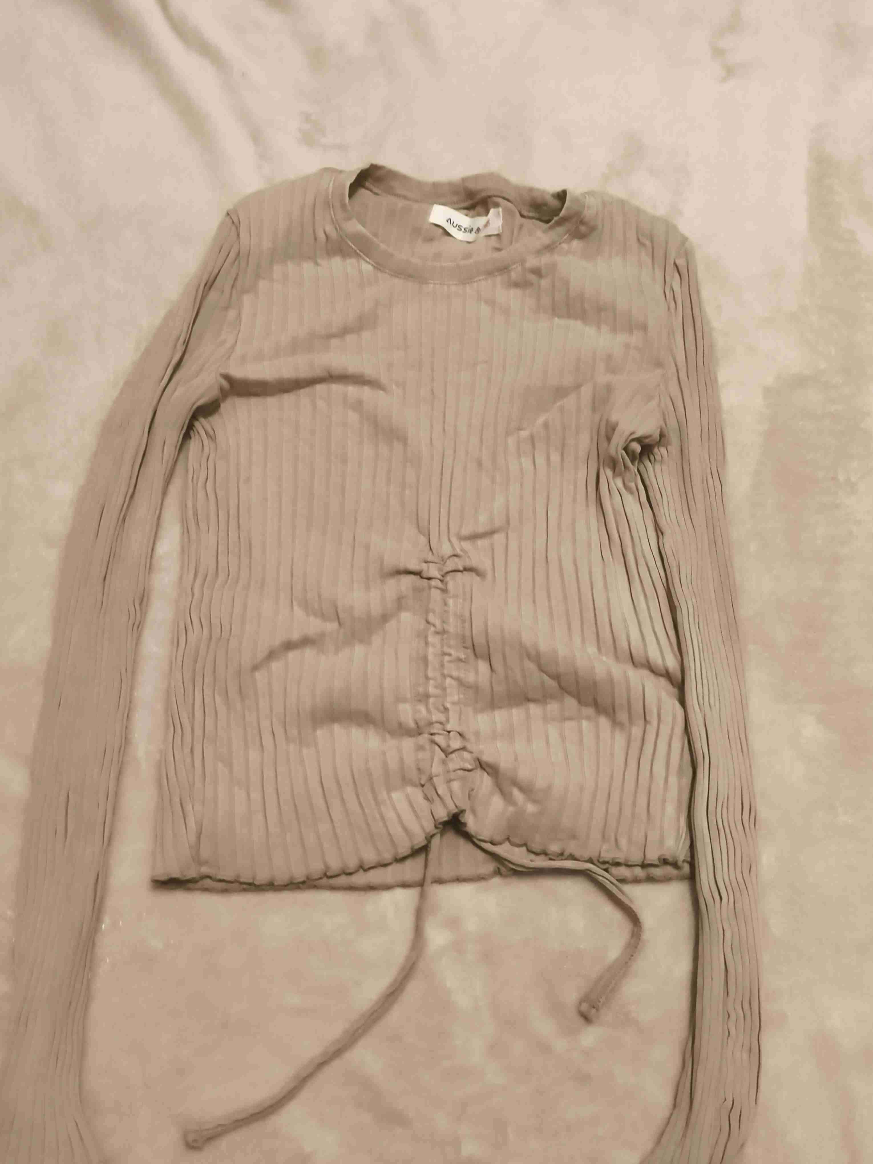Polera beige manga larga