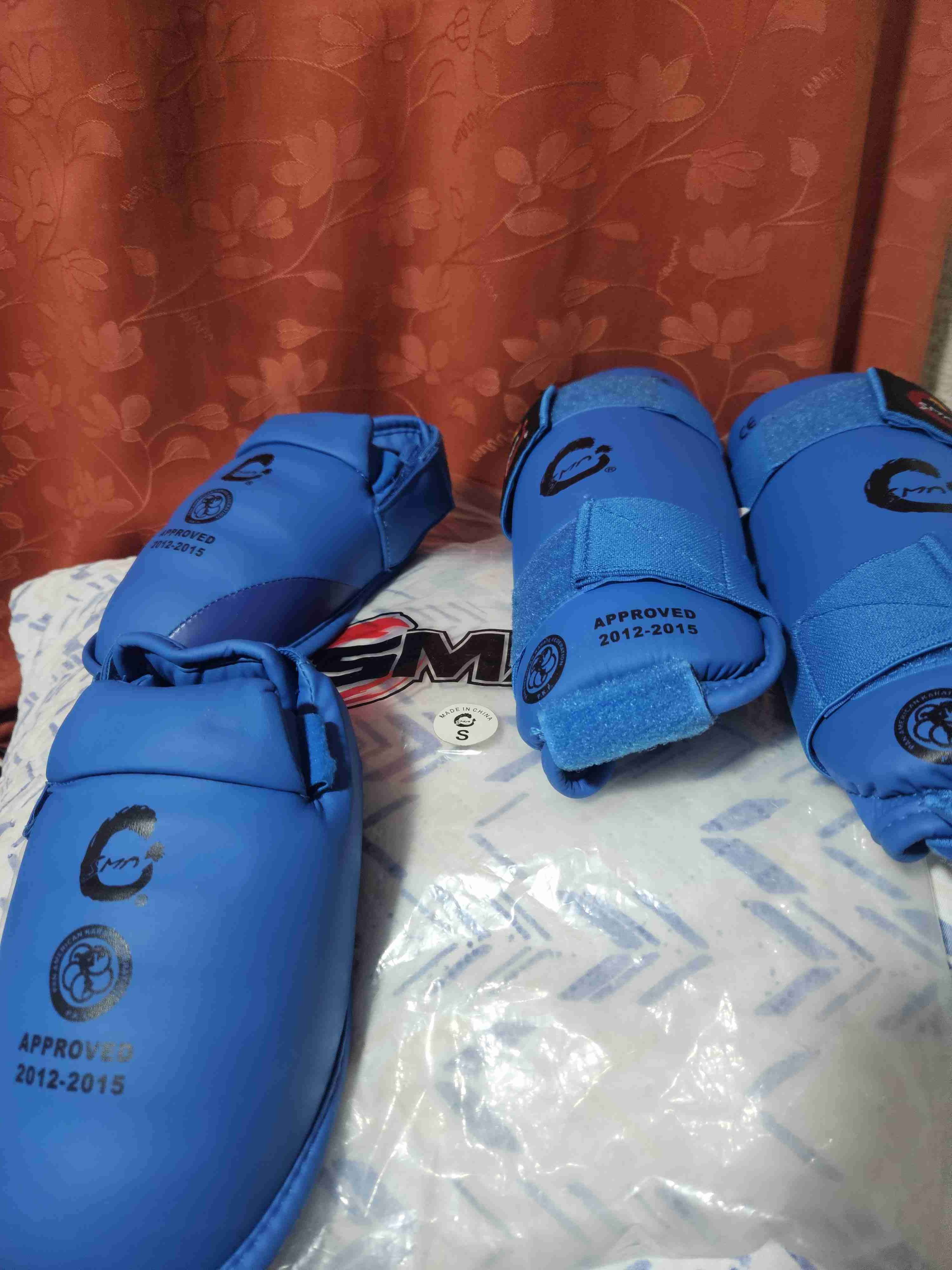 Protectores de karate azul - miniatura 2