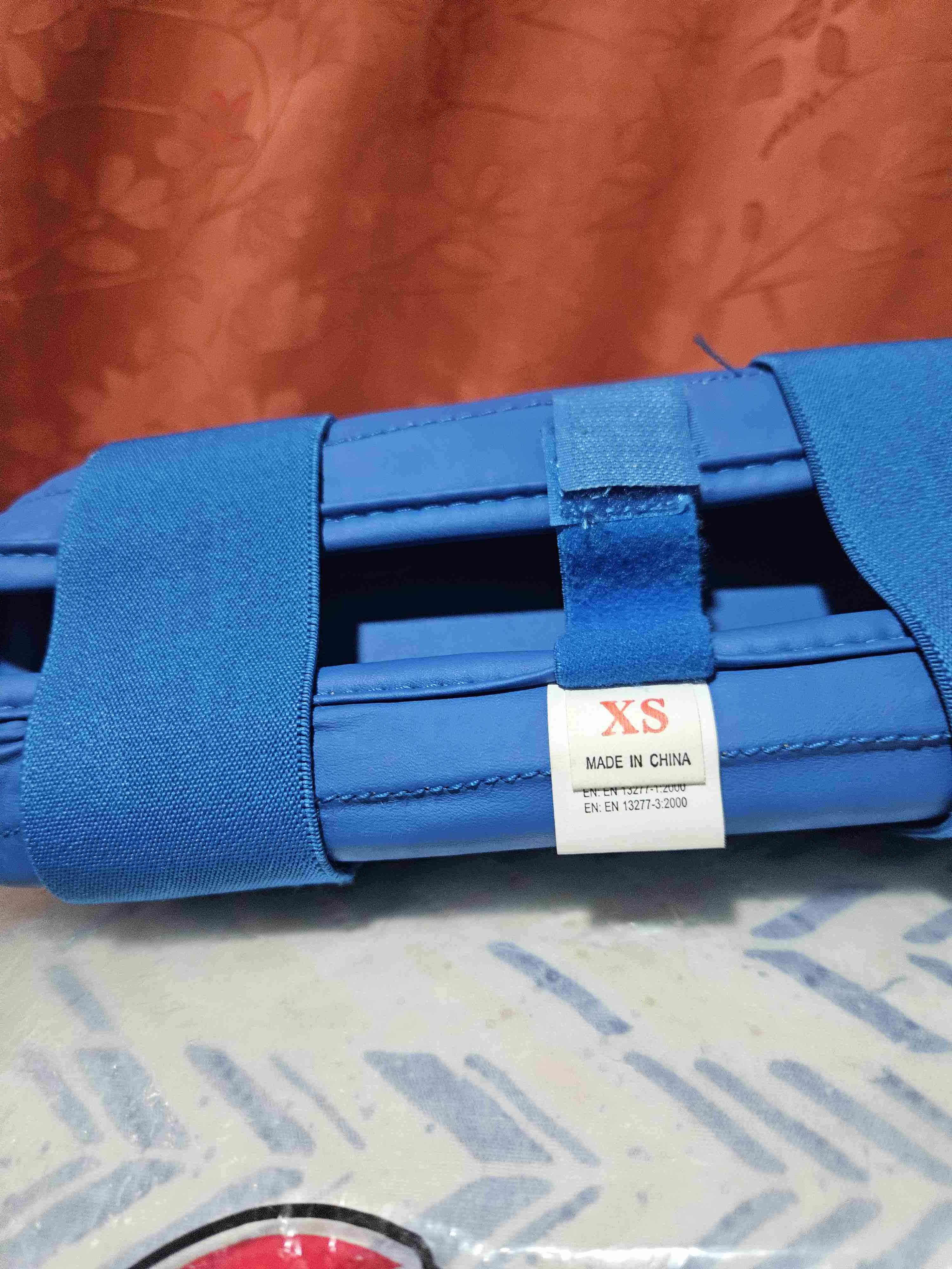Protectores de karate azul - miniatura 6