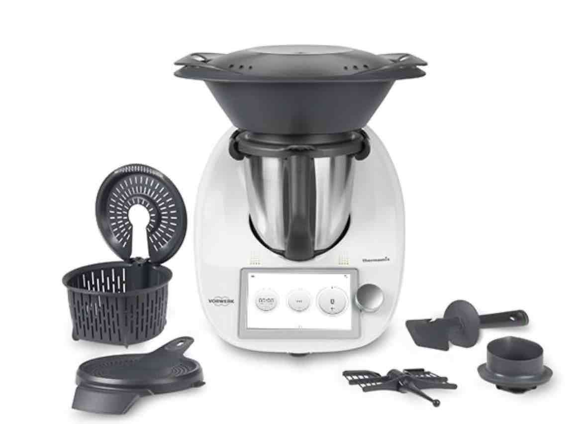 Robot de cocina multifuncional