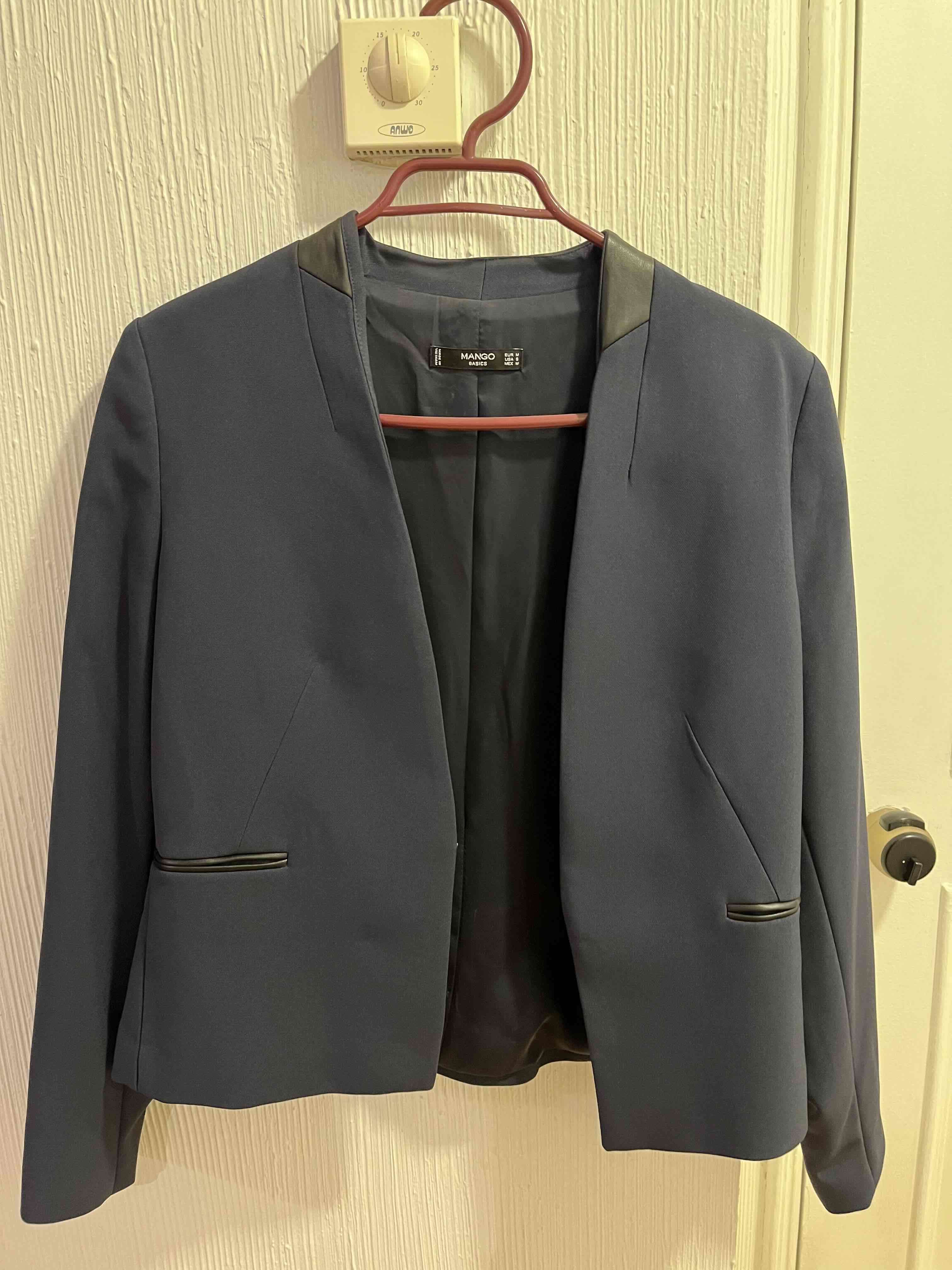Blazer azul marino Mango