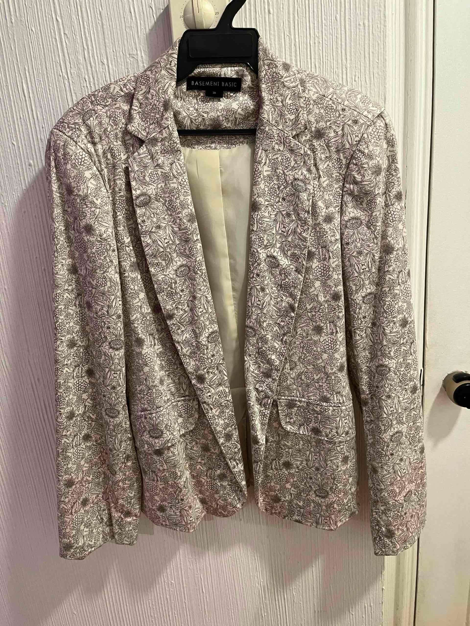 Blazer estampado Basement Basic