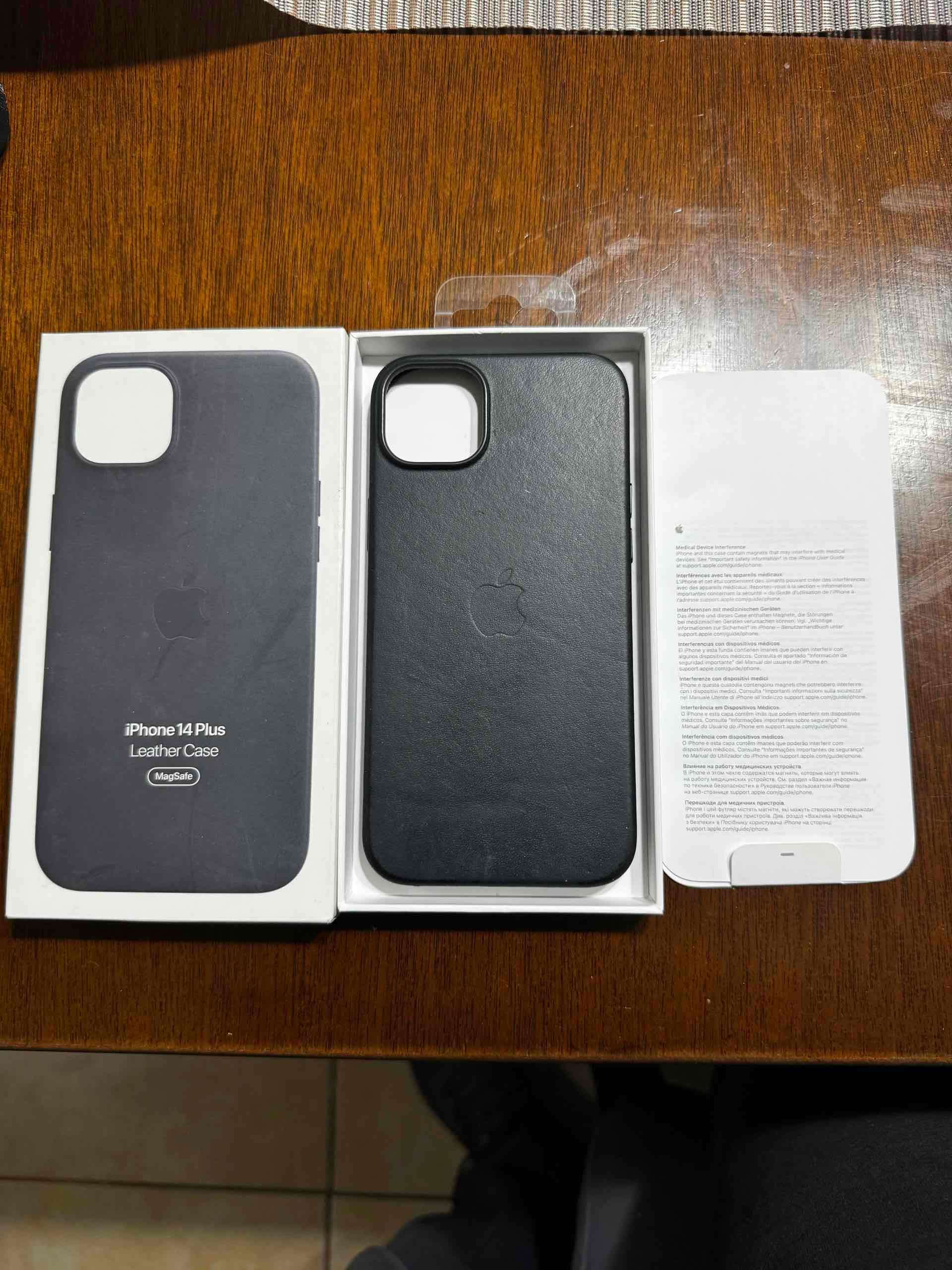 Funda de cuero iPhone 14 Plus