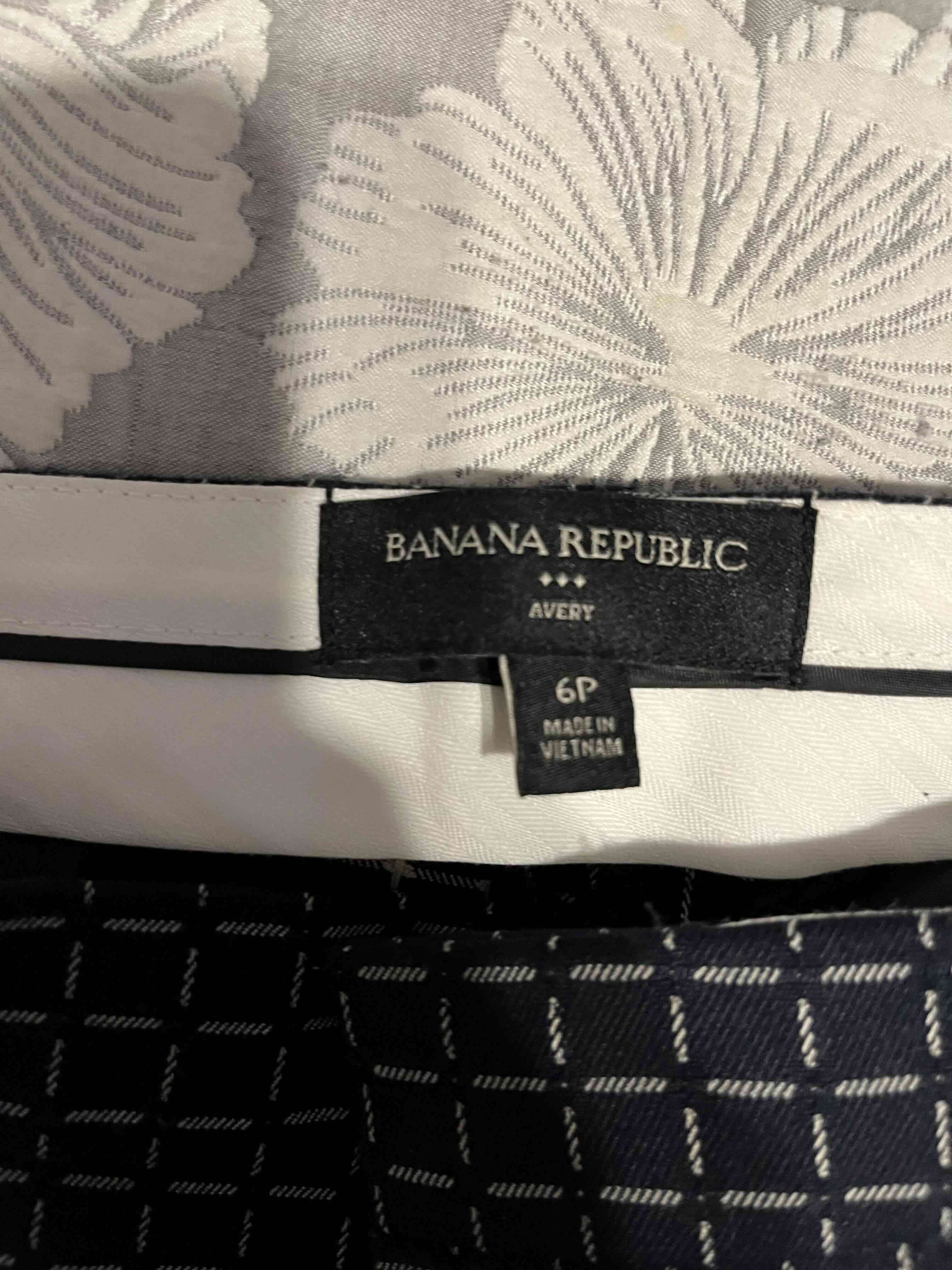 Pantalones Banana Republic a cuadros - miniatura 1