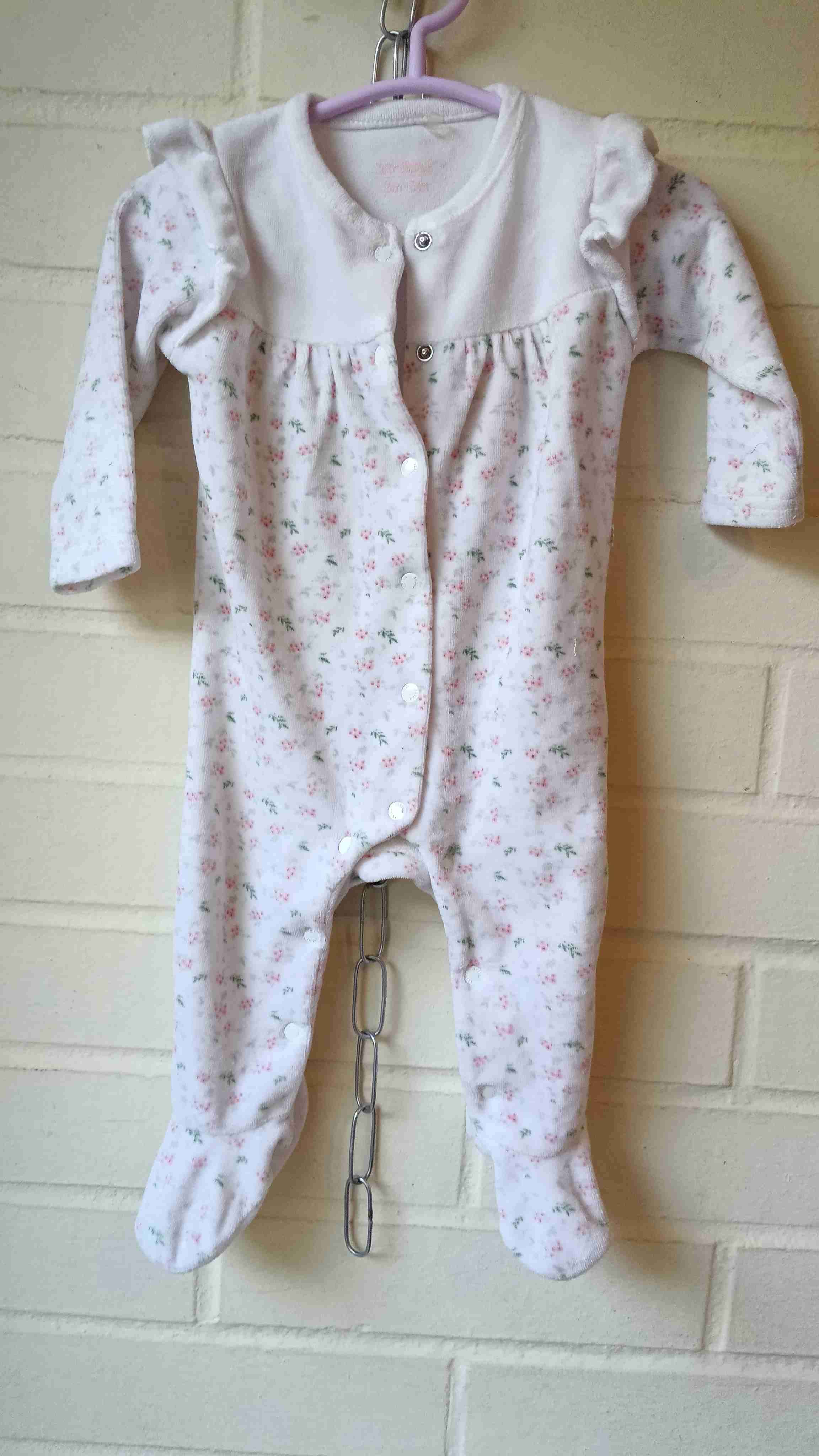 Pijama rosado de bebé - miniatura 2
