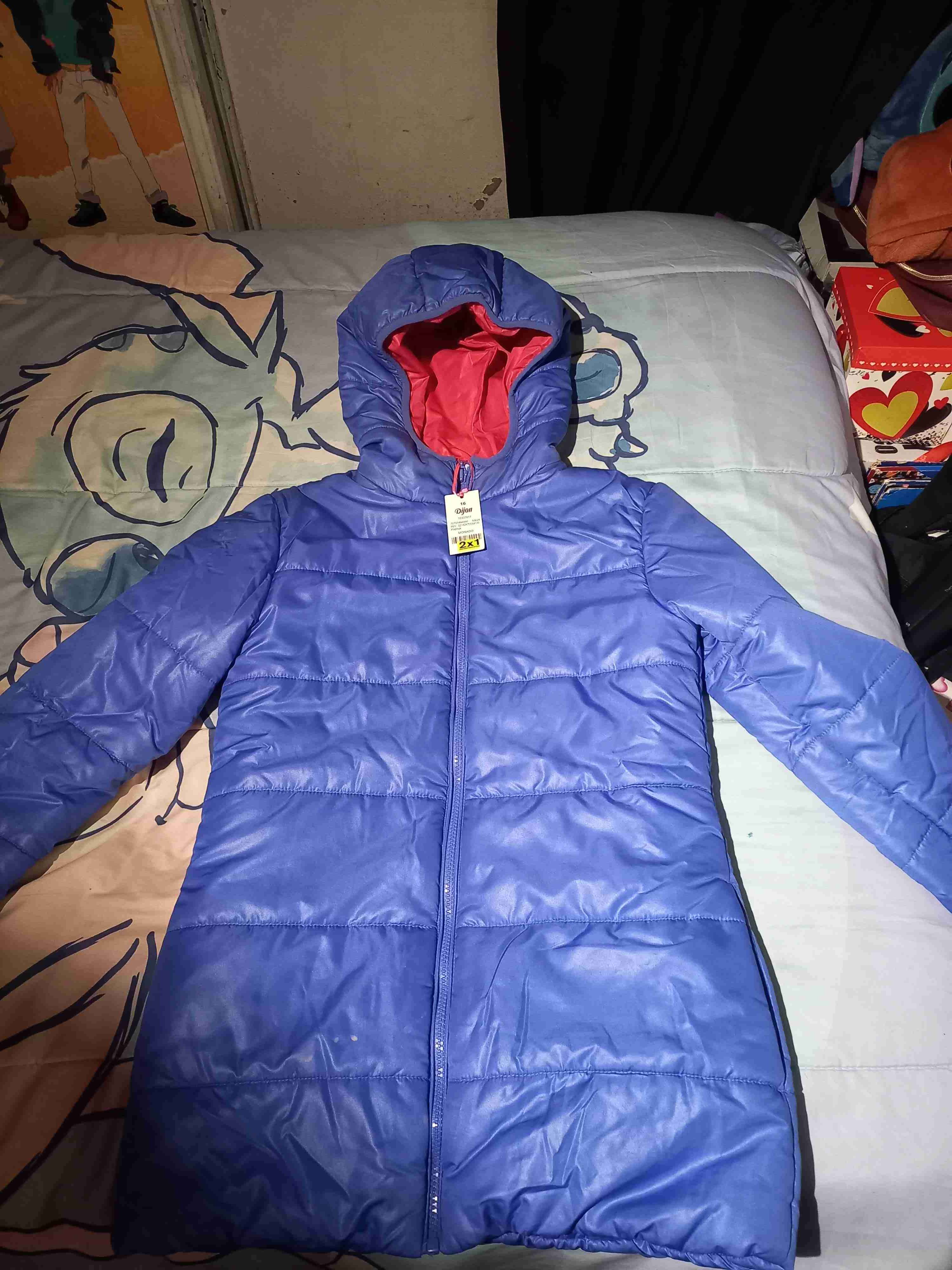 Chaqueta azul con capucha nueva - miniatura 1