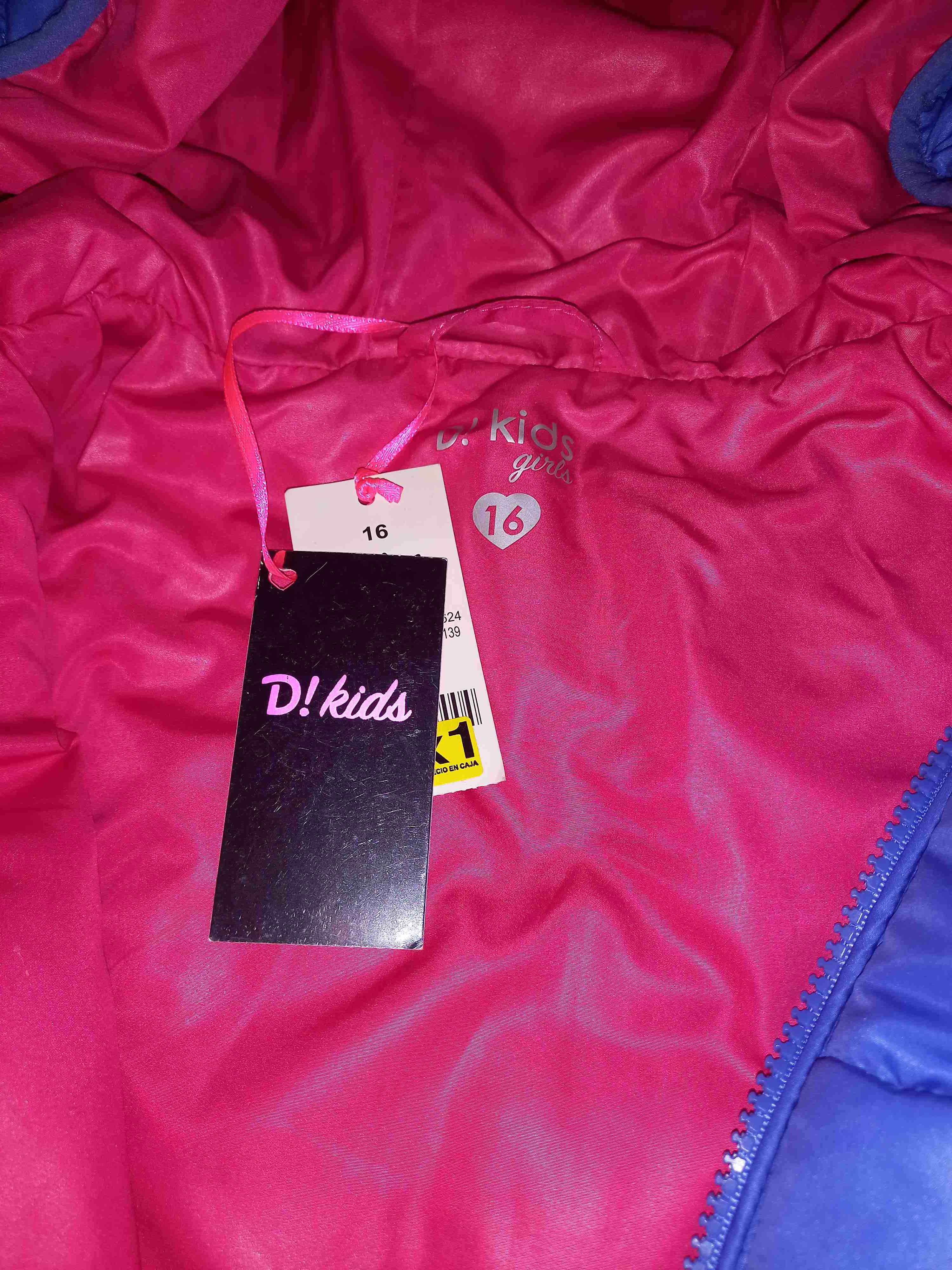 Chaqueta azul con capucha nueva - miniatura 3