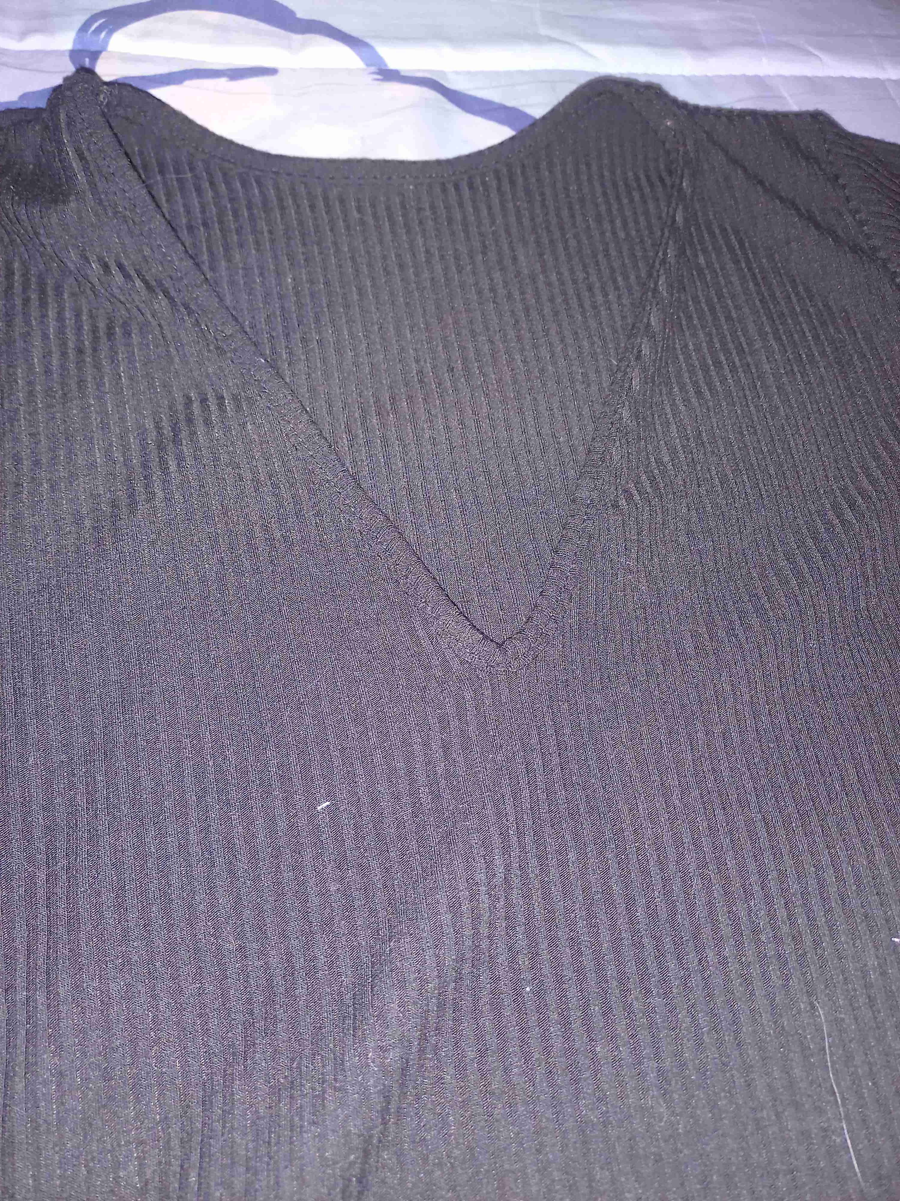 Vestido negro ajustable - miniatura 2