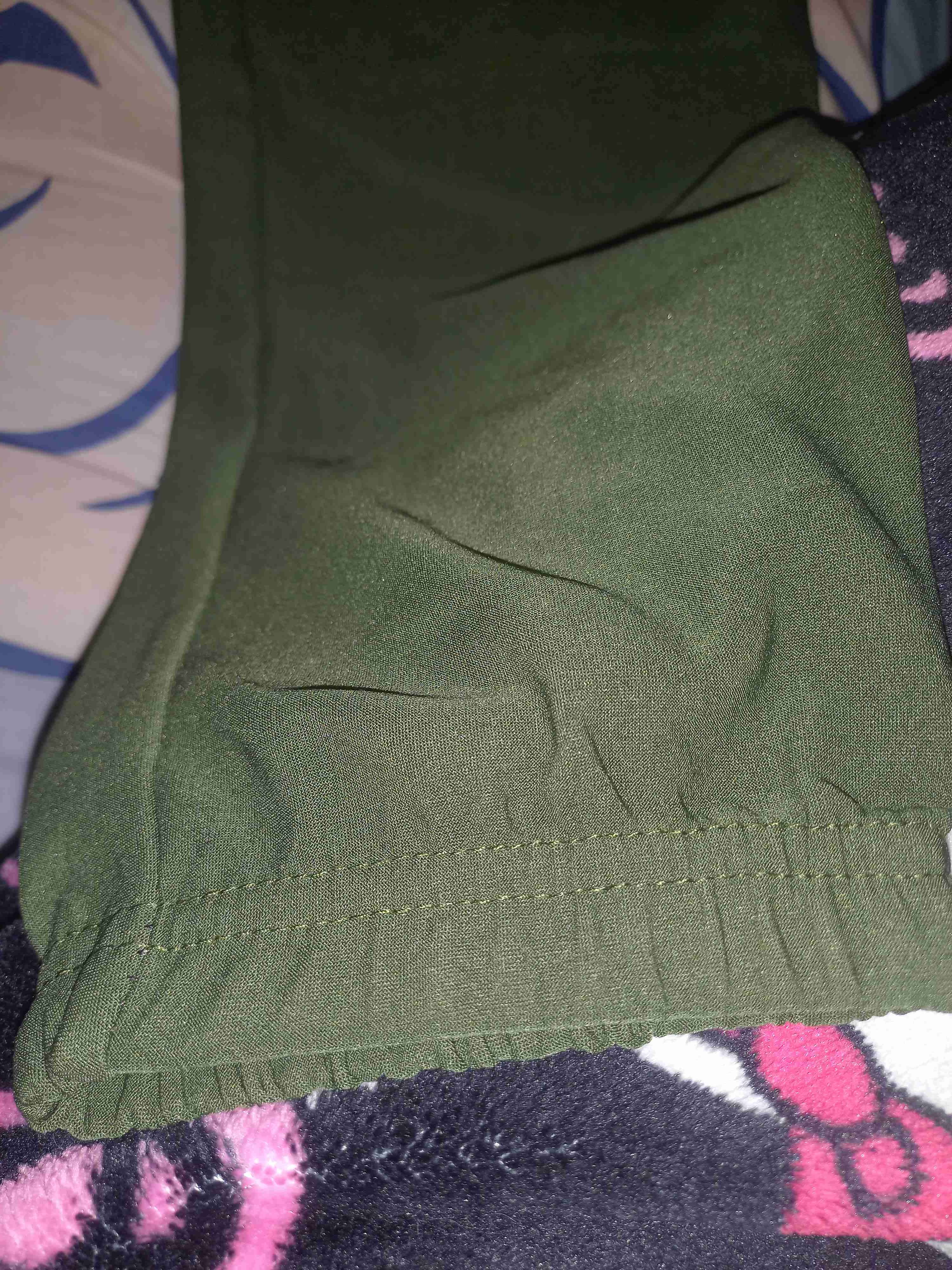 Pantalones cargo verdes - miniatura 2