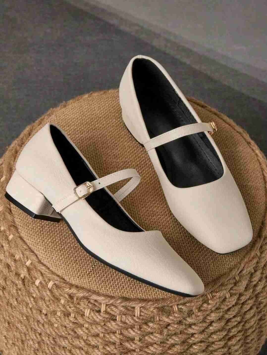 Zapatos/tacos blanco crema